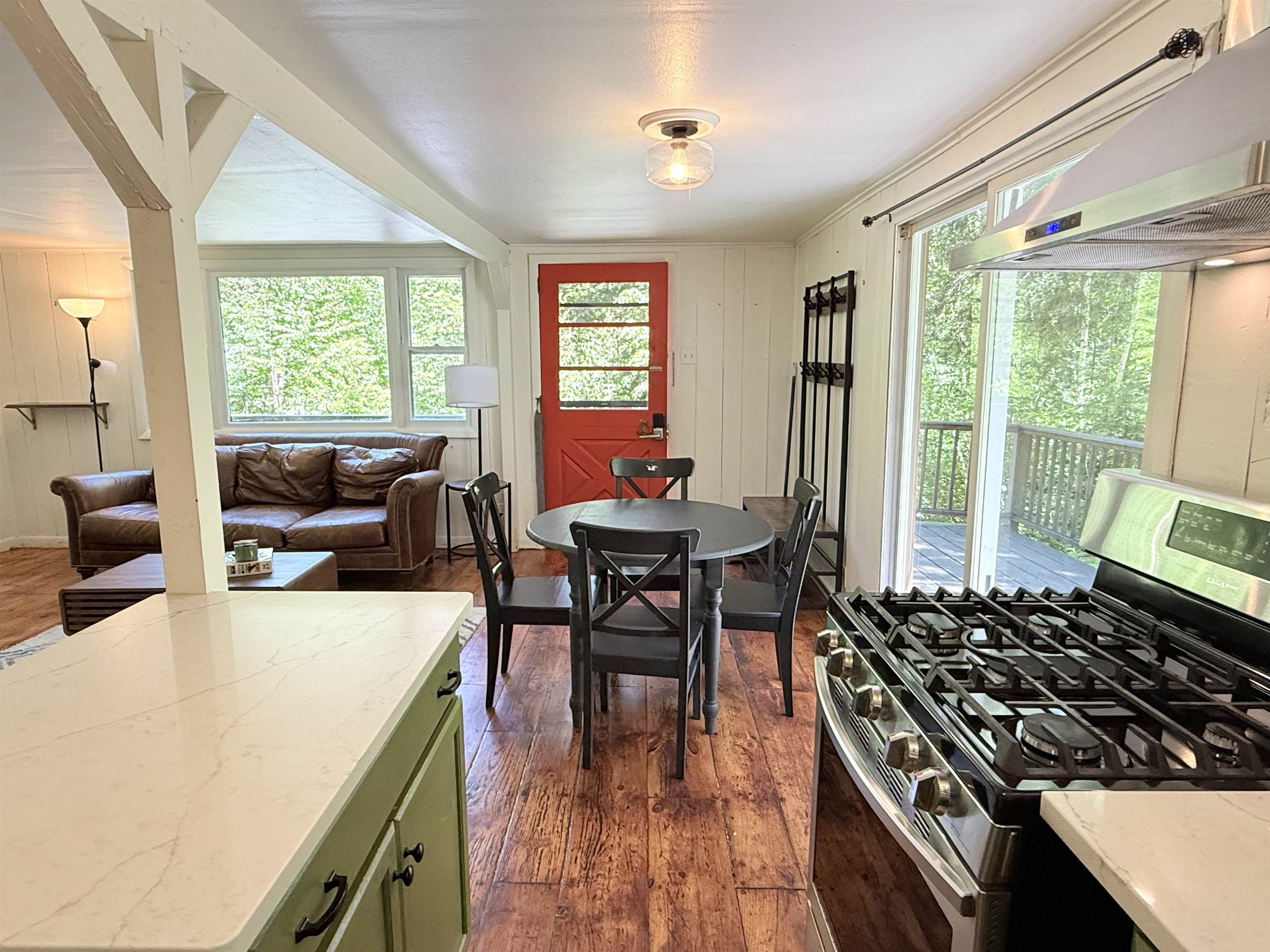 8 Beech Tree Lane Property Photo 13