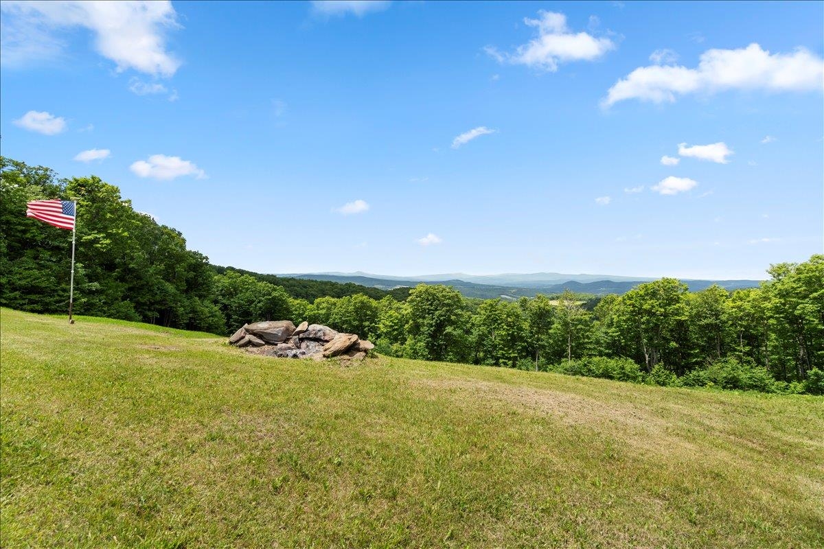 1822 Woodchuck Hollow Road Property Photo 44