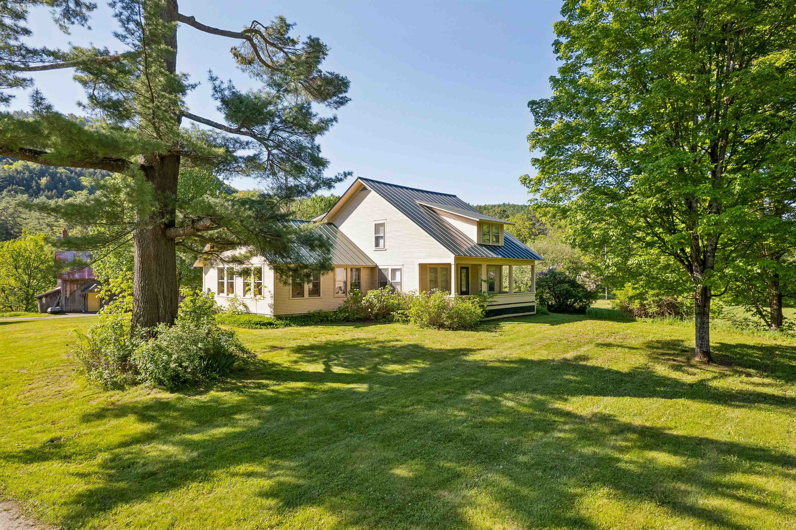 4 Larkin Road Property Photo 1