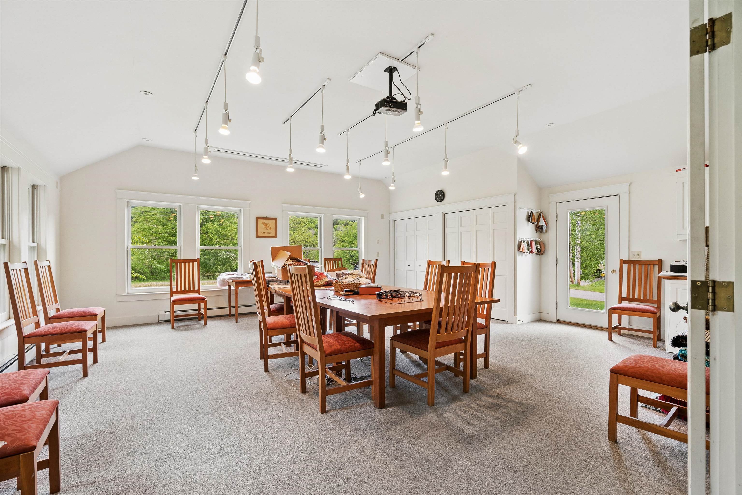 4 Larkin Road Property Photo 15
