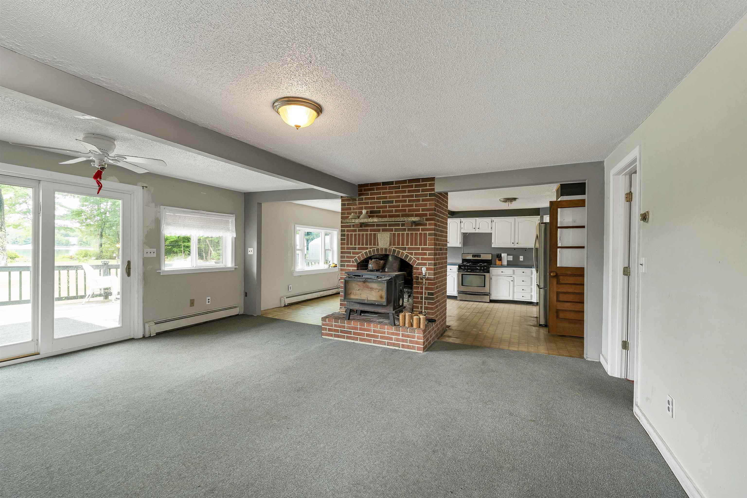 18 W Huntress Pond Road Property Photo 3