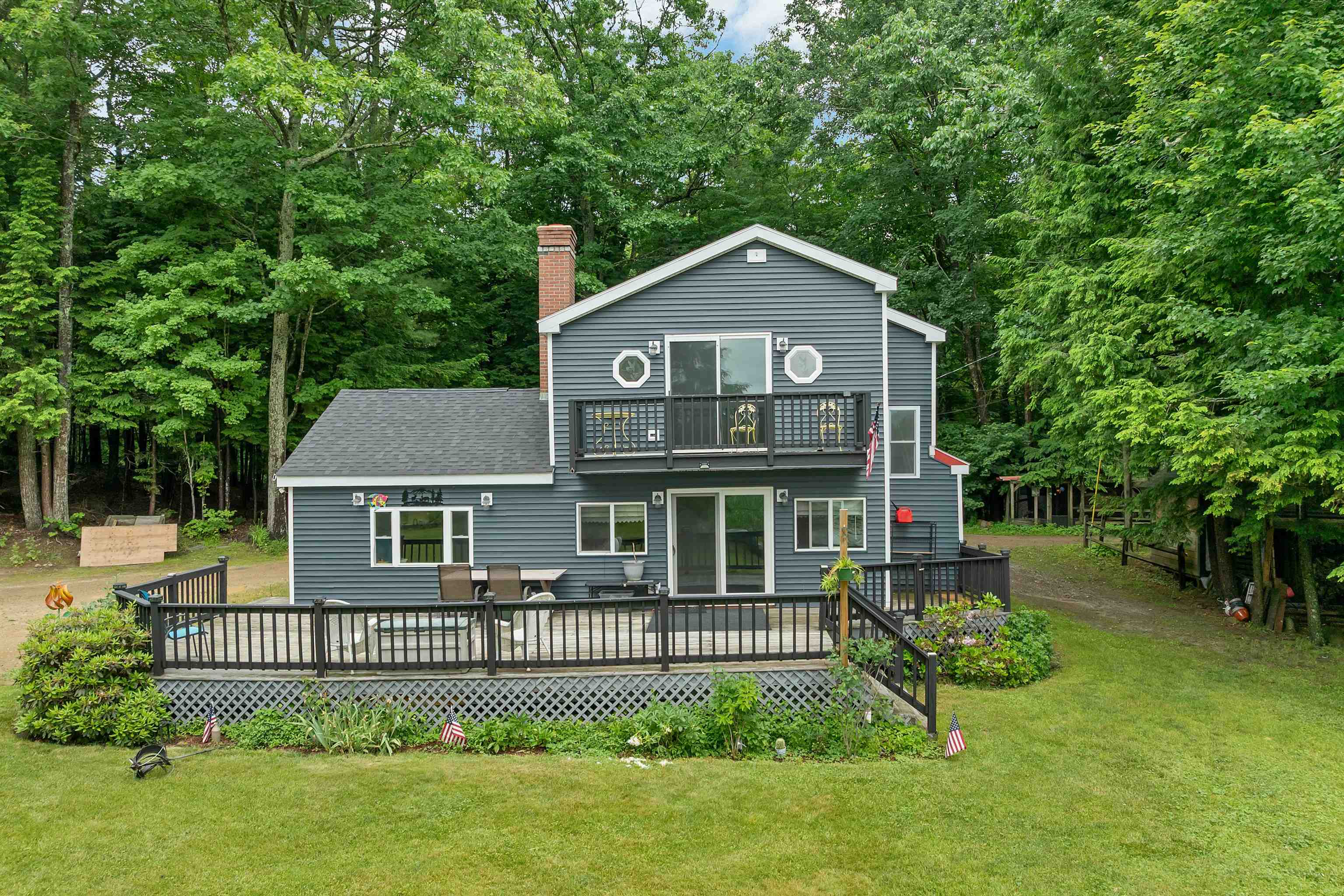 18 W Huntress Pond Road Property Photo 6