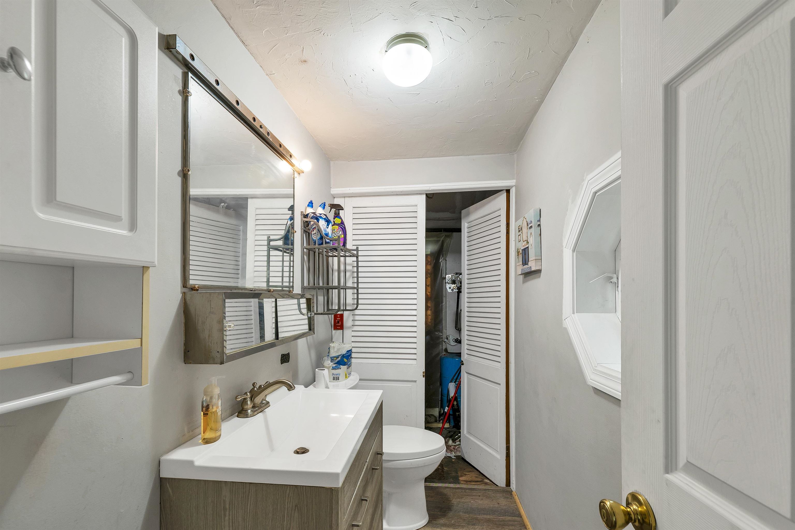 18 W Huntress Pond Road Property Photo 17