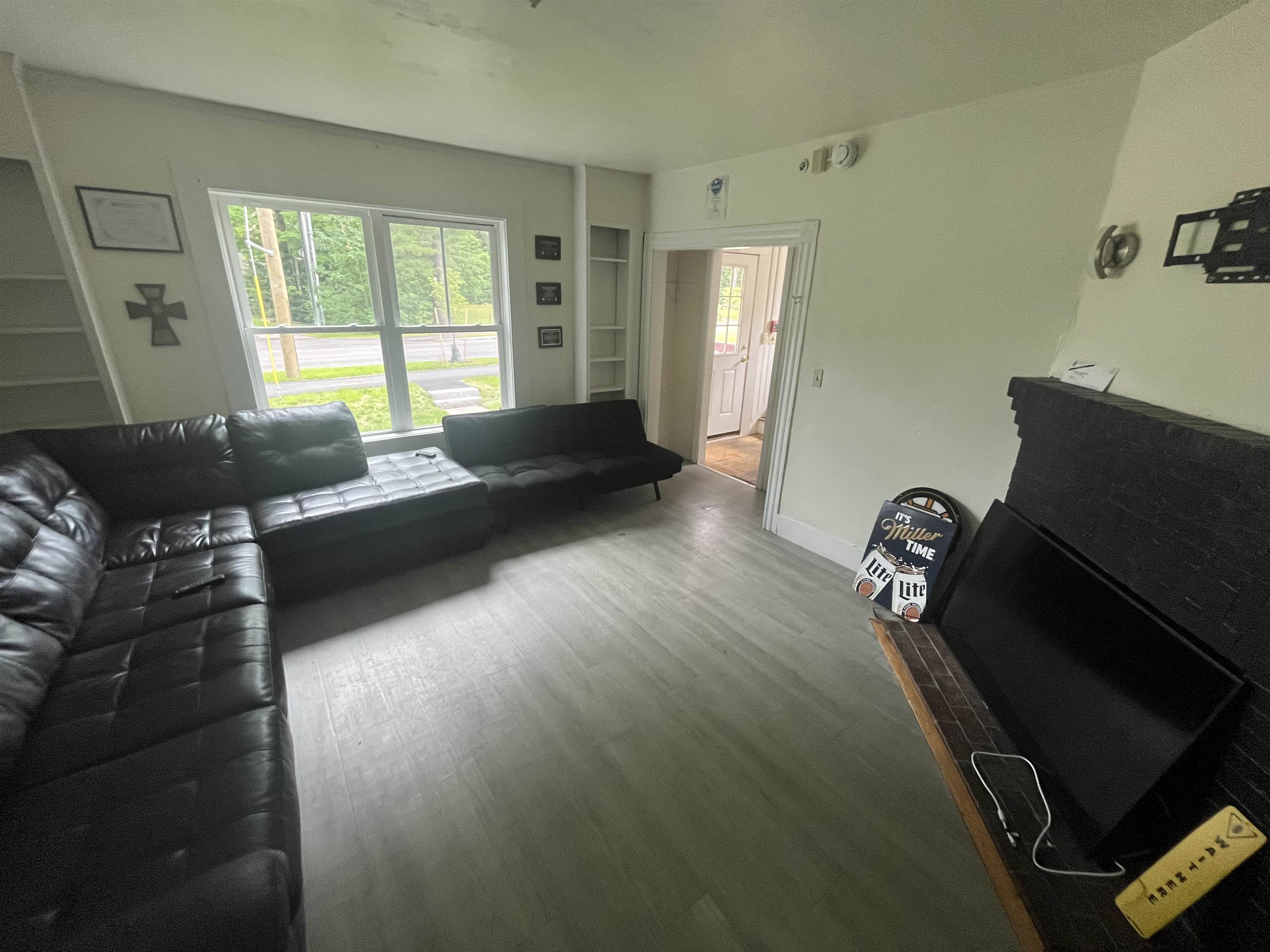 50 Madbury Road Property Photo 7