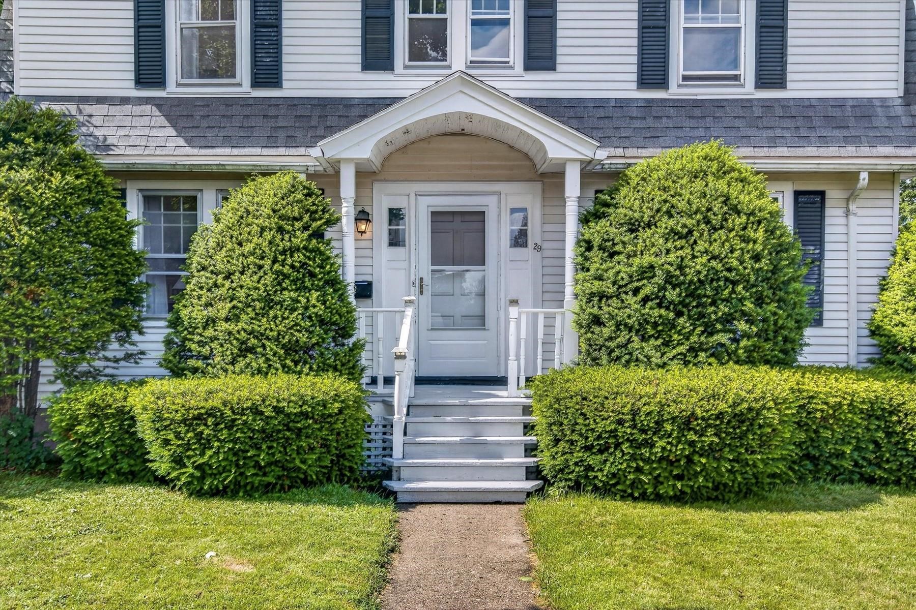 29 Howard Avenue Property Photo 4
