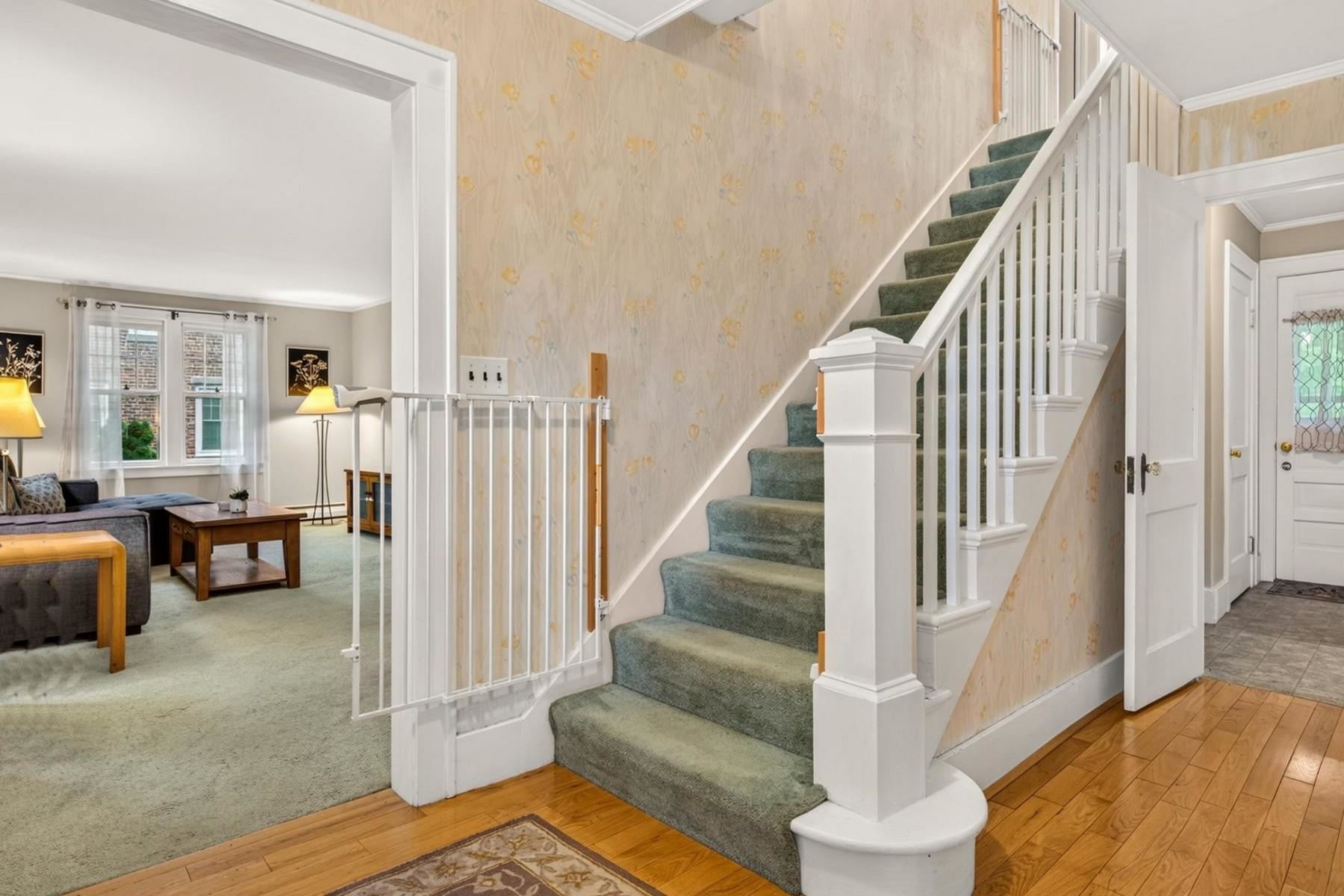 29 Howard Avenue Property Photo 12