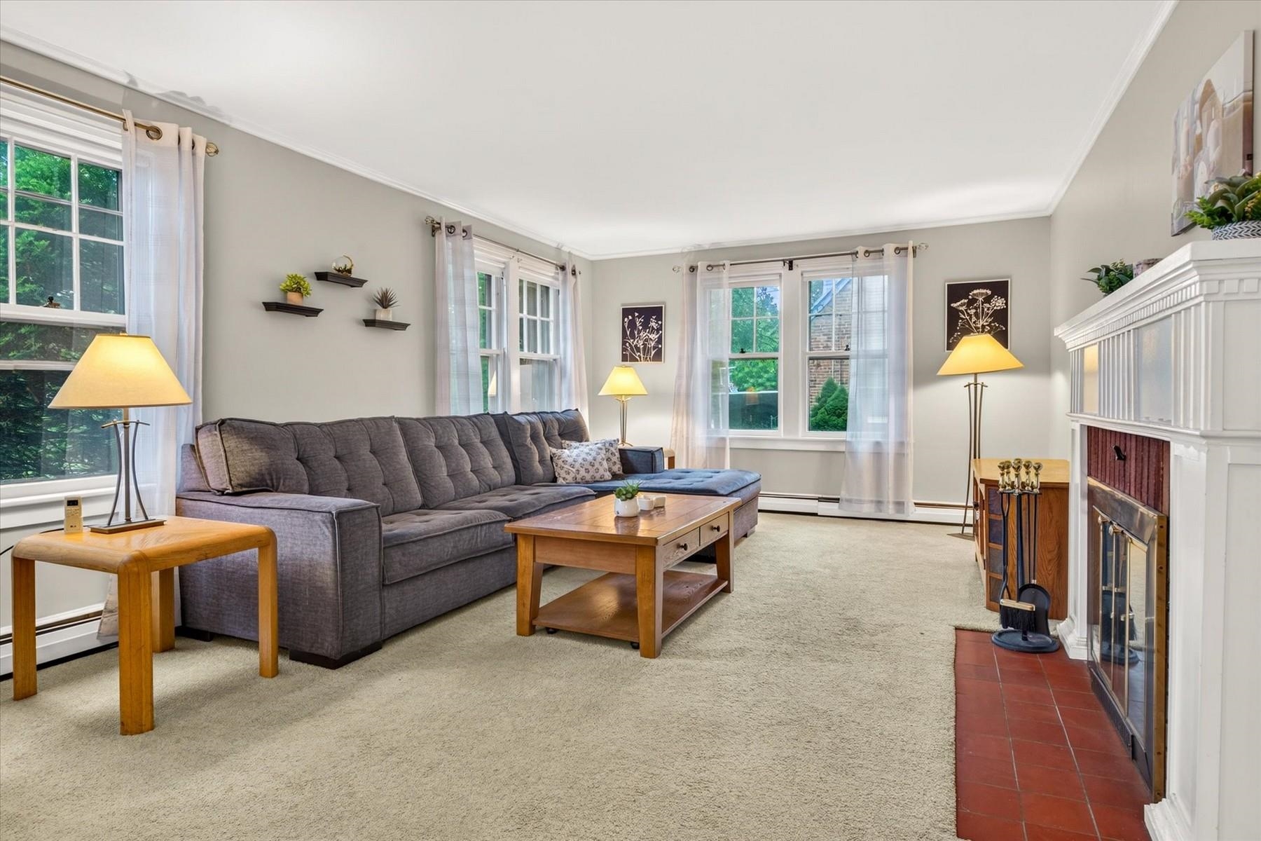 29 Howard Avenue Property Photo 16
