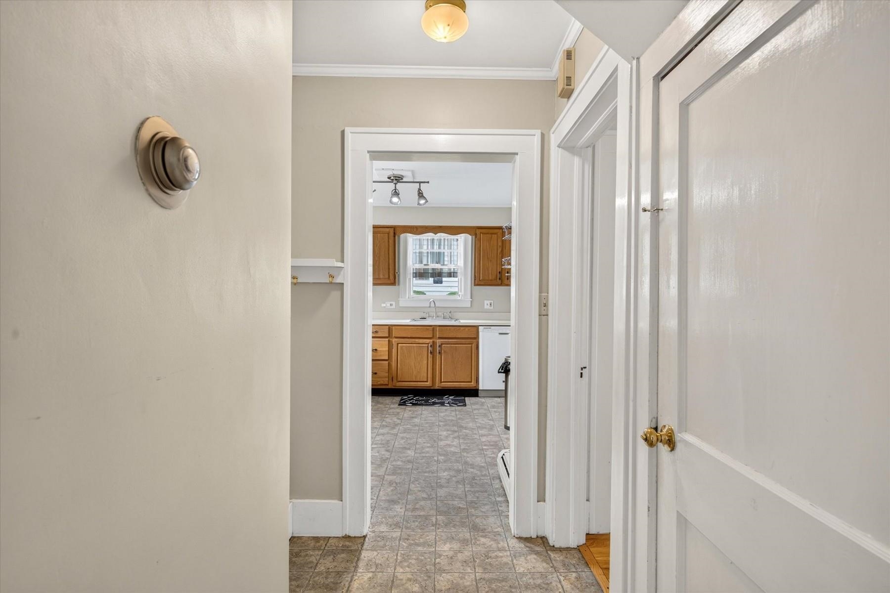 29 Howard Avenue Property Photo 22