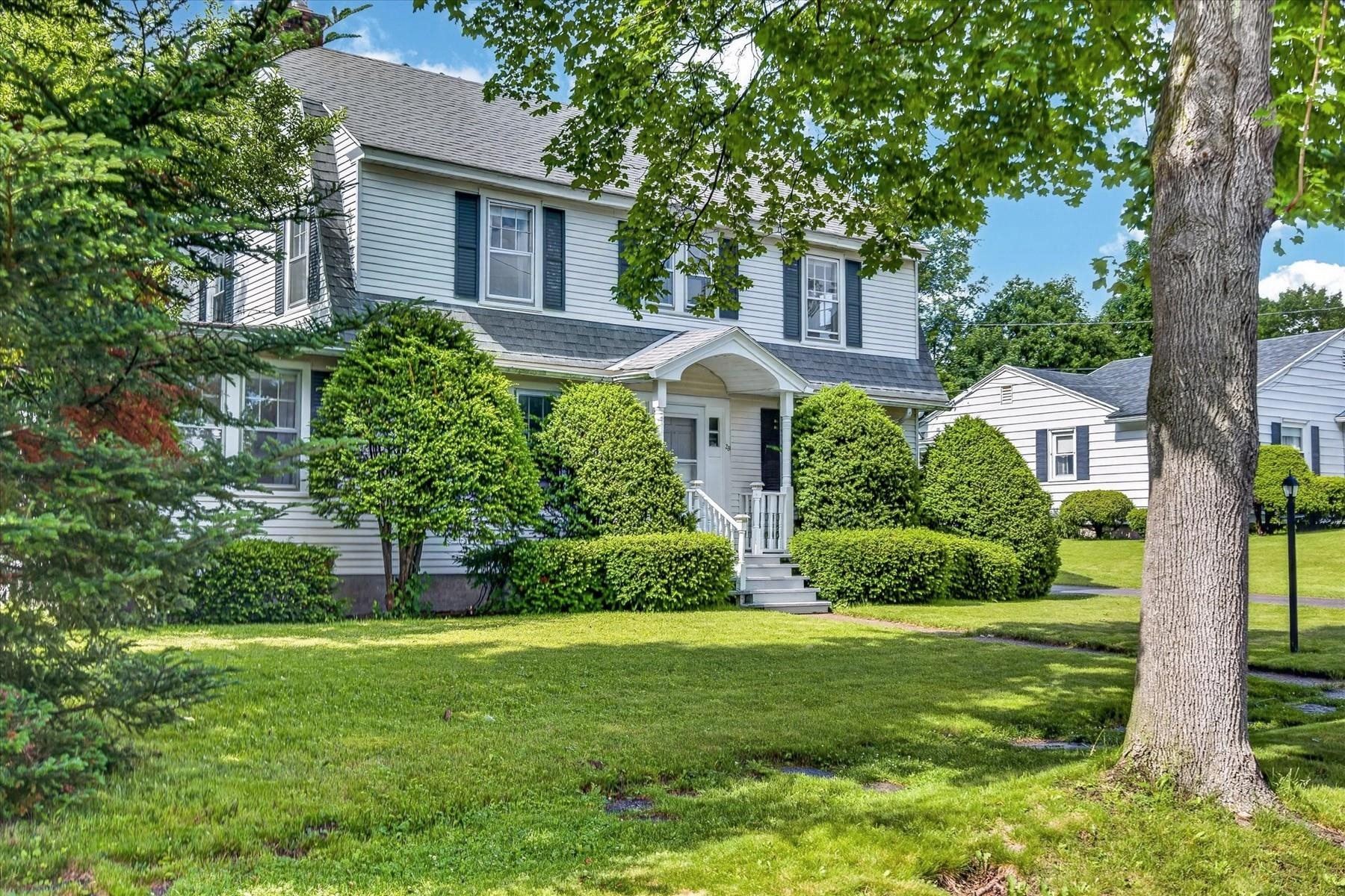 29 Howard Avenue Property Photo 42