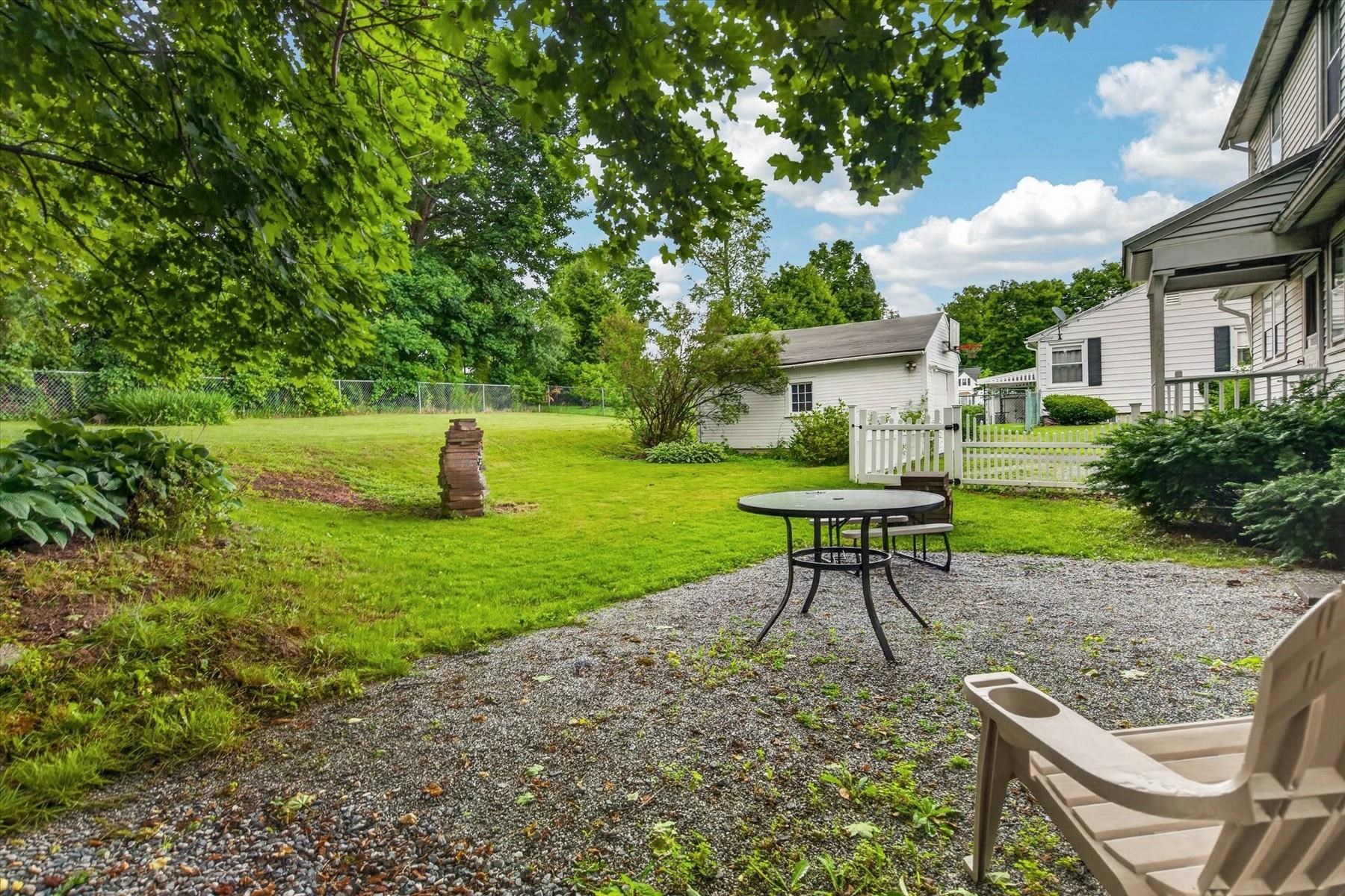 29 Howard Avenue Property Photo 46