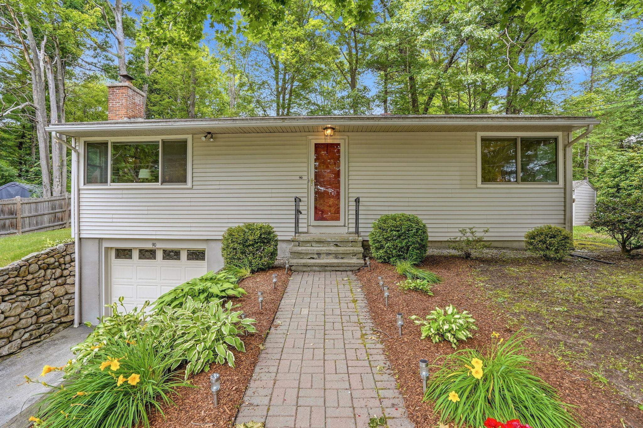 90 Webster Street Property Photo 1