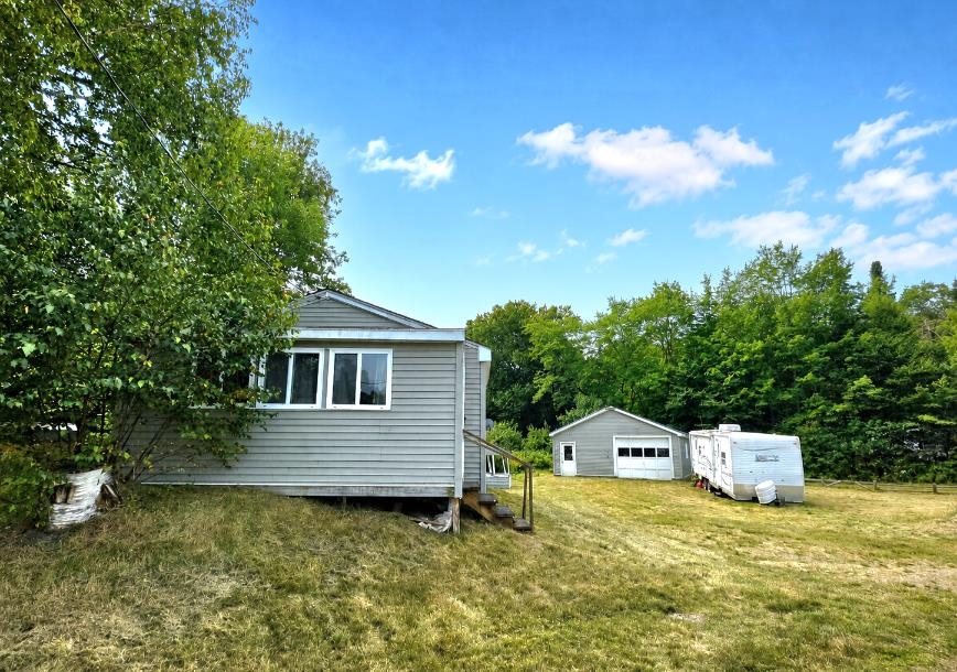 24 Braggs Bay Road Property Photo 4