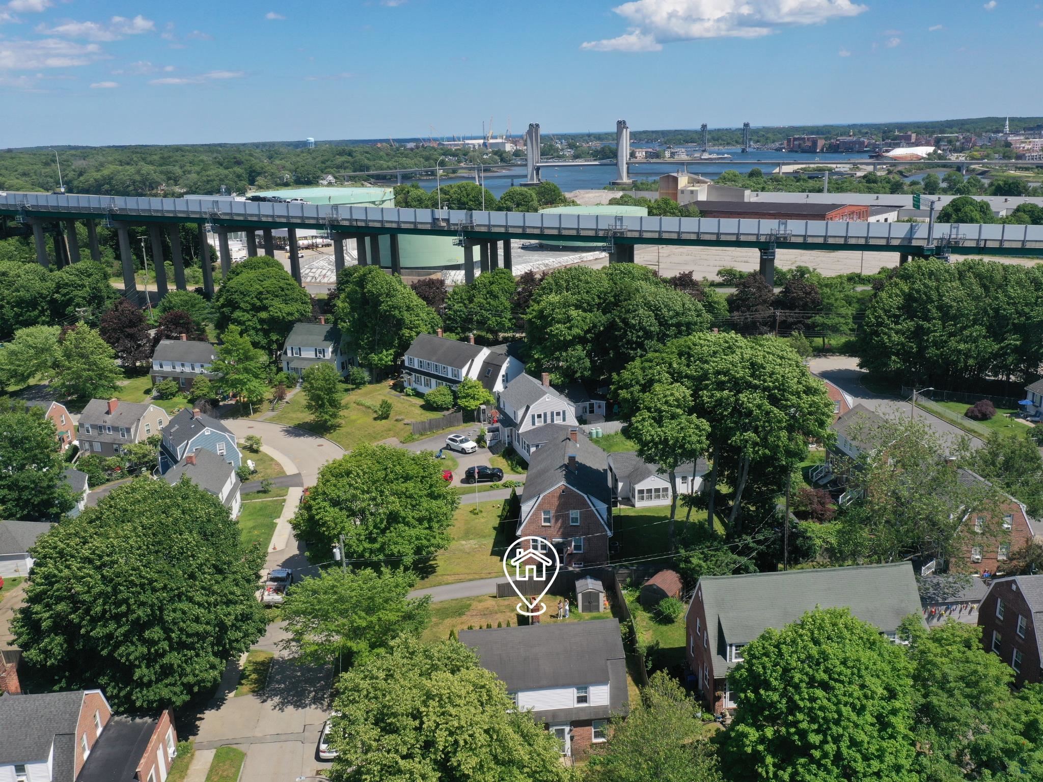 648 Kearsarge Way Property Photo 3