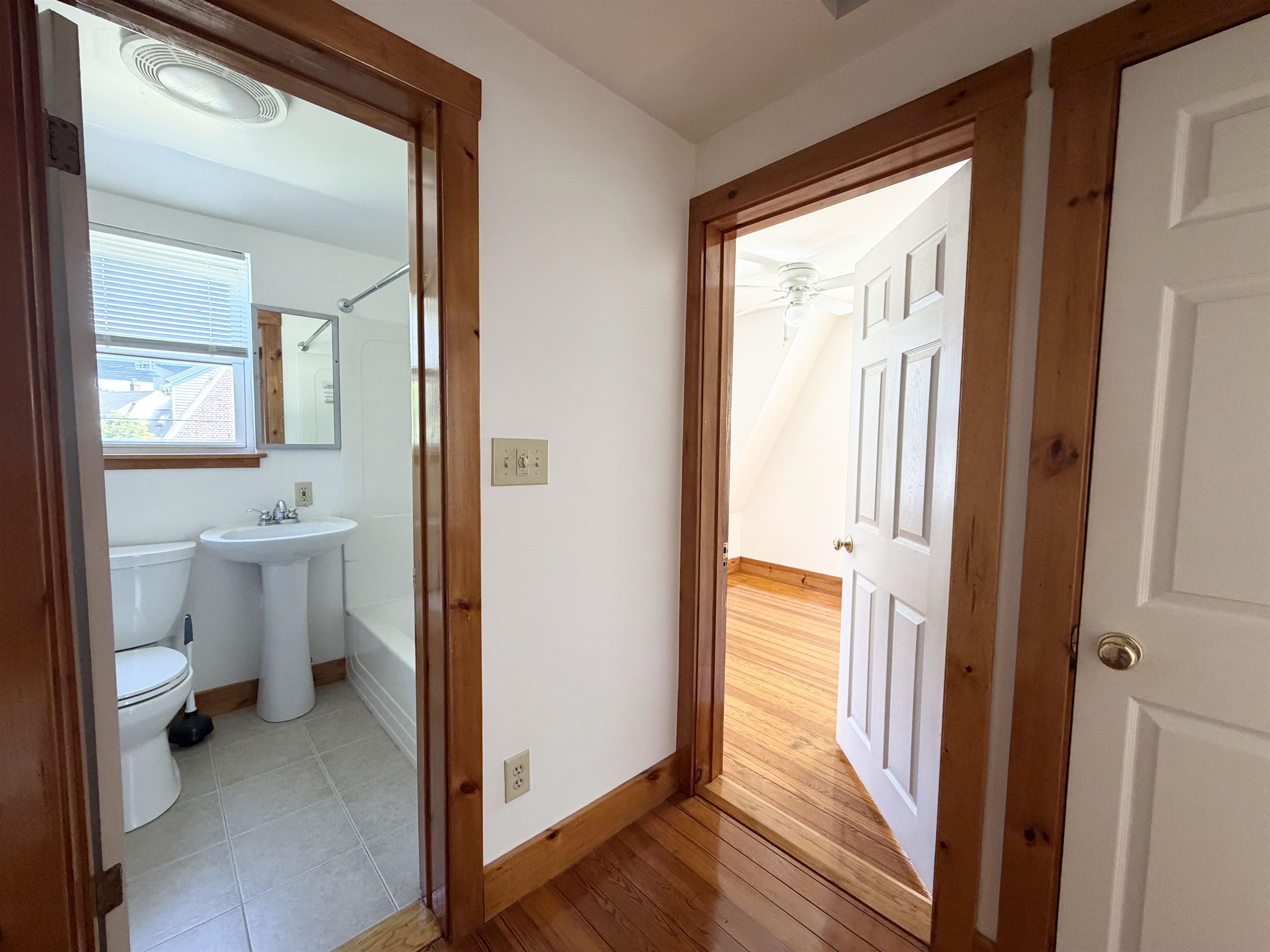 648 Kearsarge Way Property Photo 10