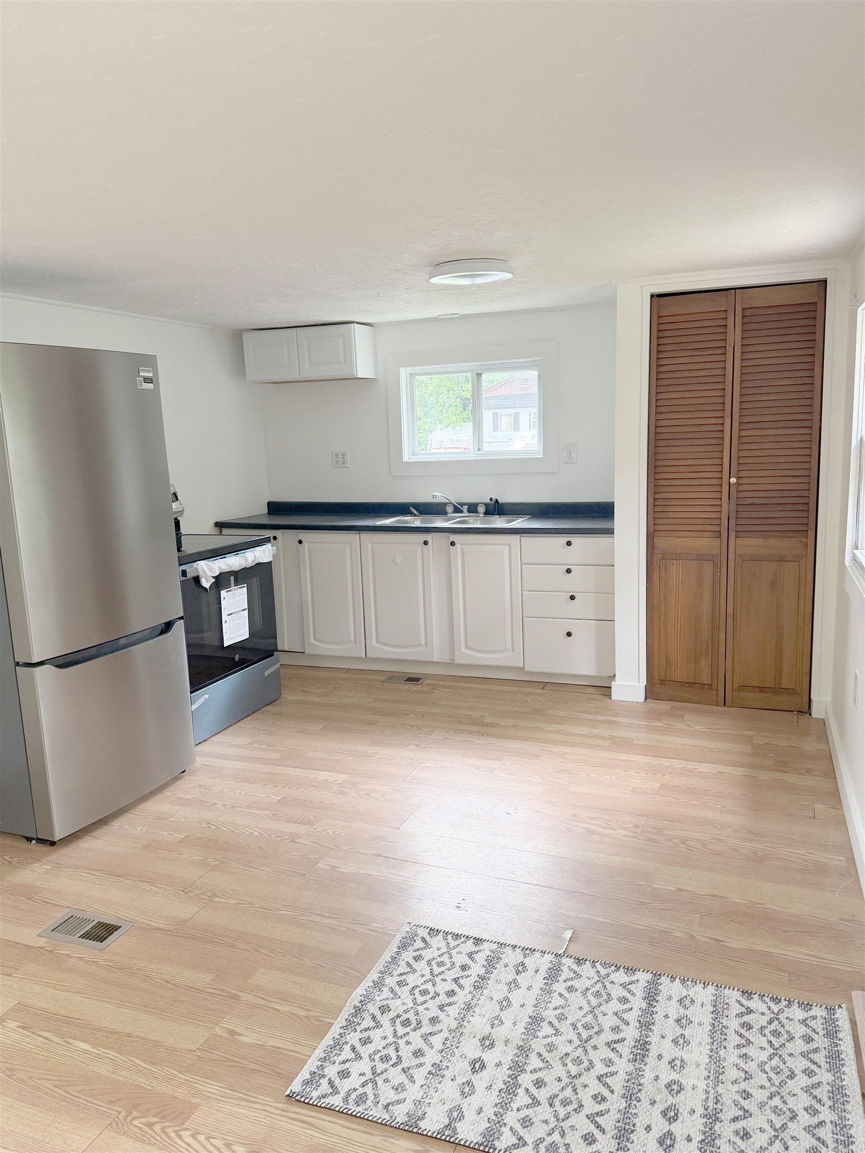 22 Valley Road Property Photo 2