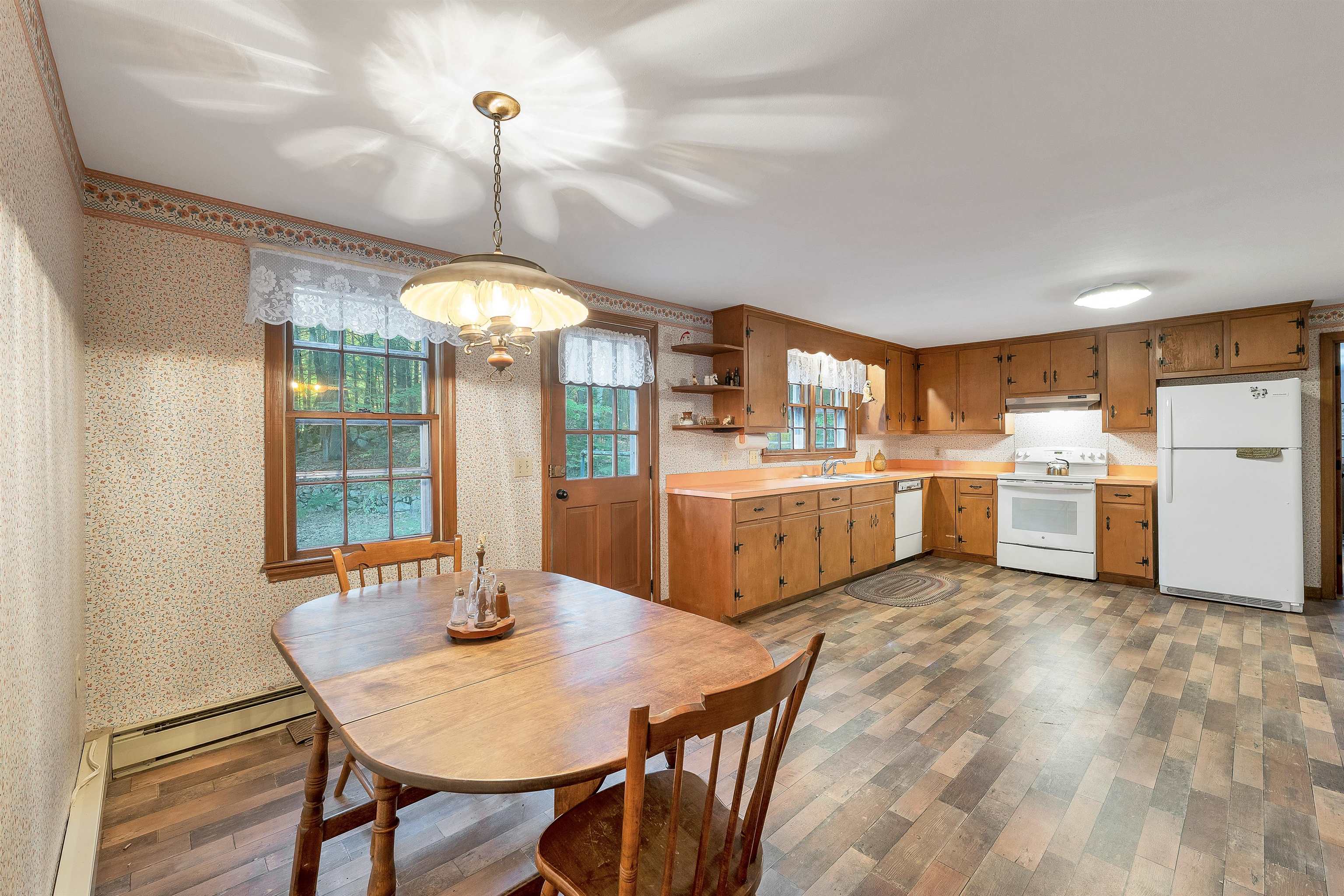 28 Manchester Road Property Photo 5