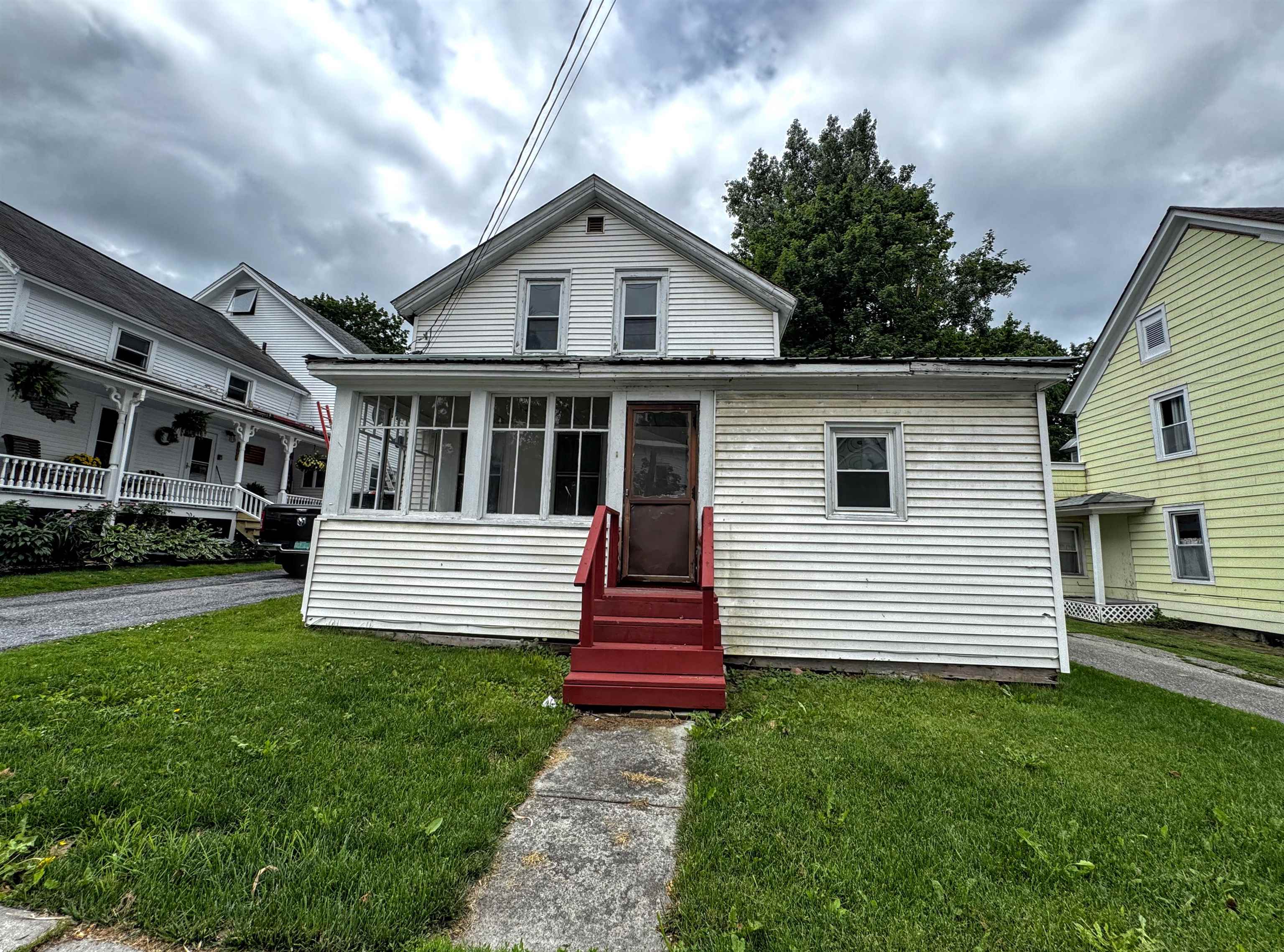 127 Dewey Street Property Photo 1