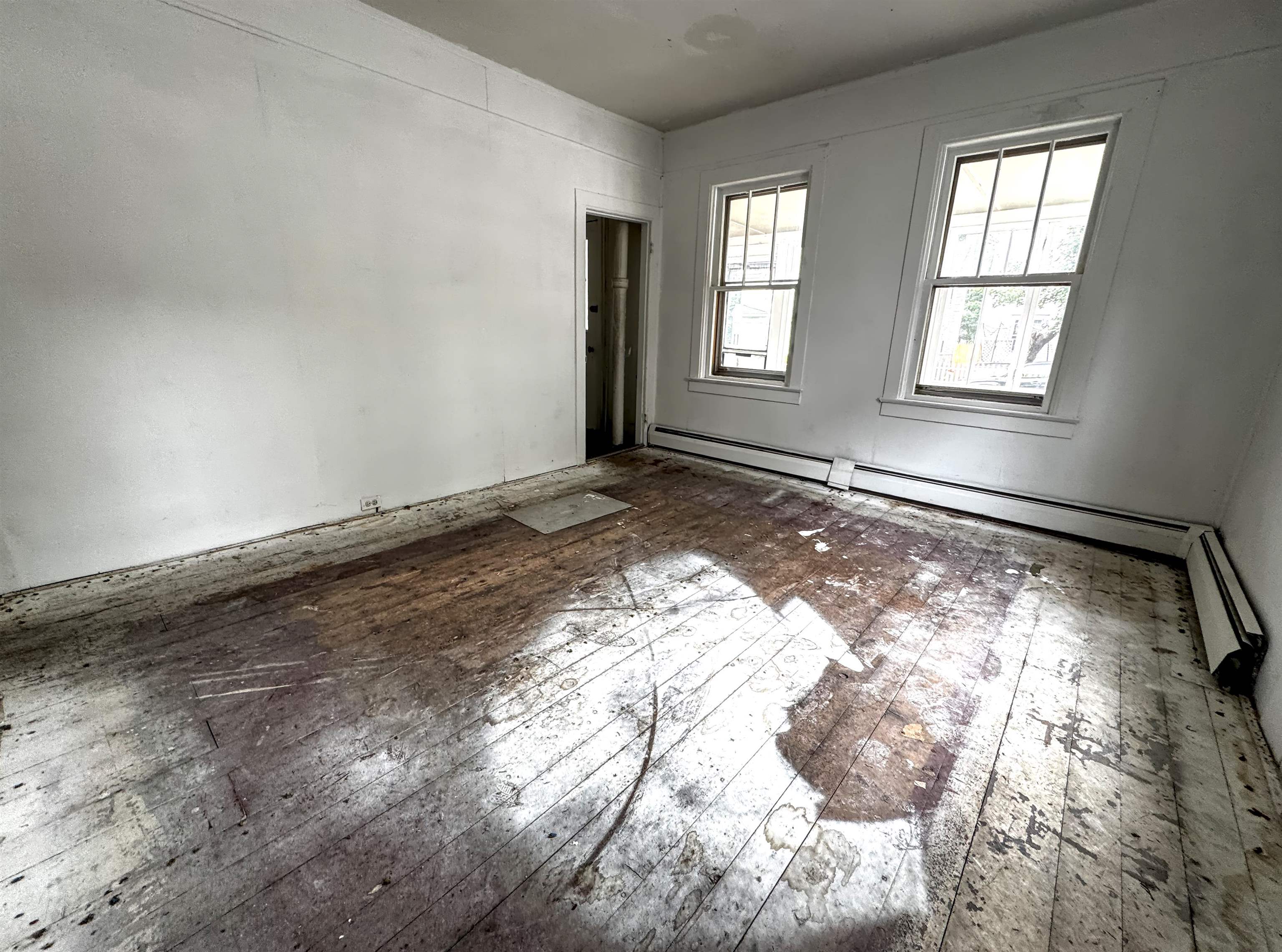 127 Dewey Street Property Photo 28