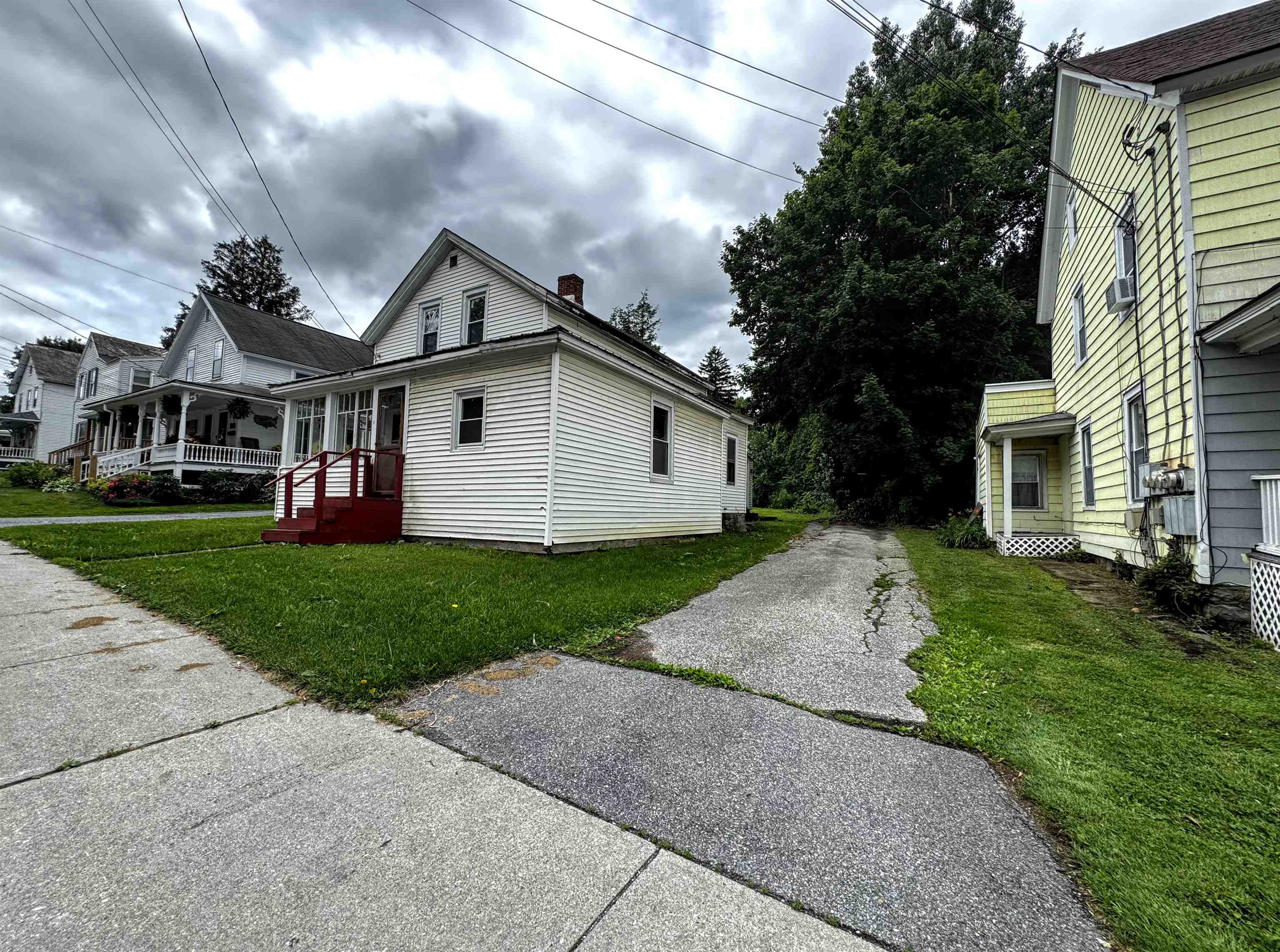 127 Dewey Street Property Photo 45