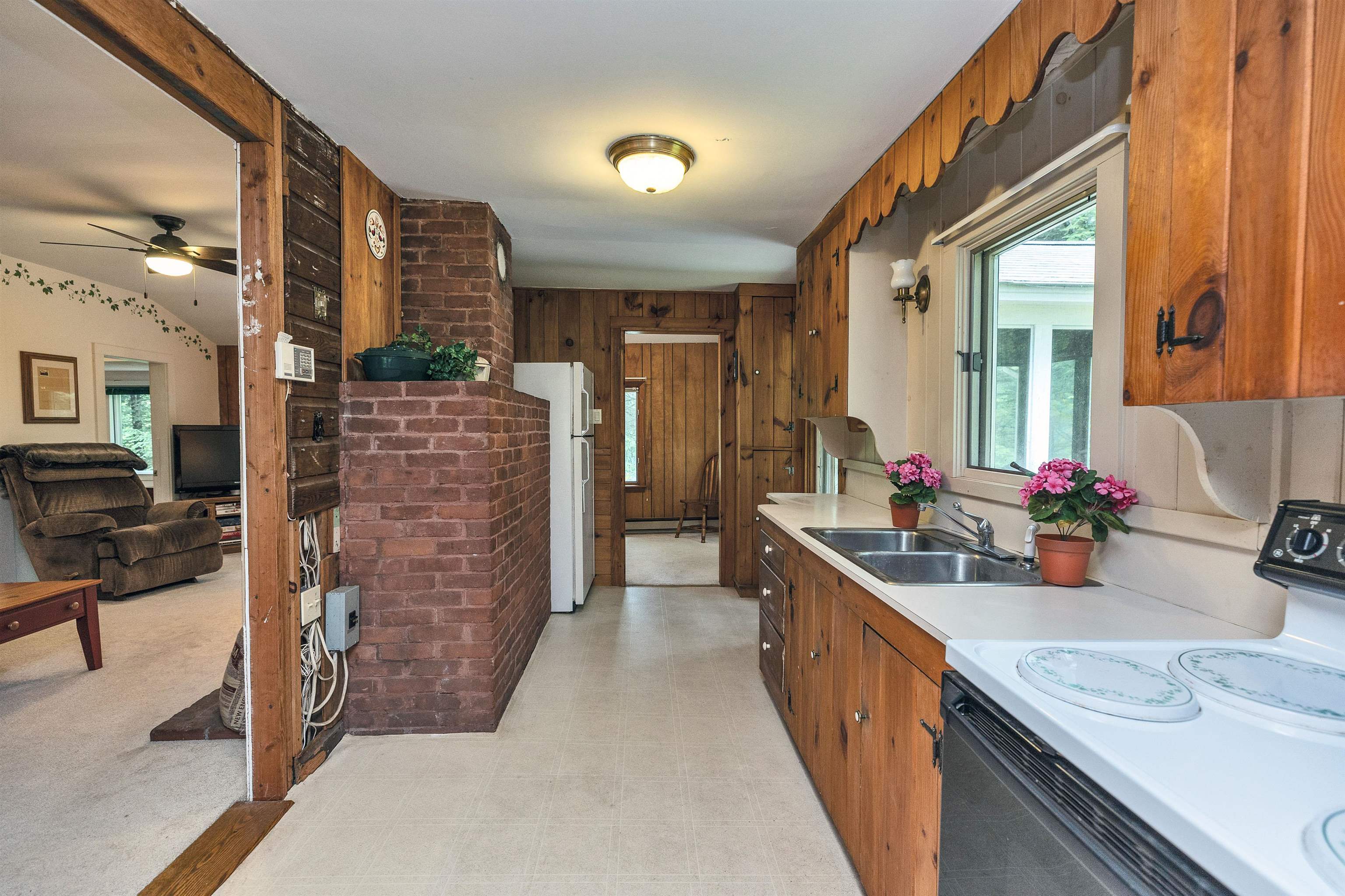 71 Headlands Road Property Photo 17