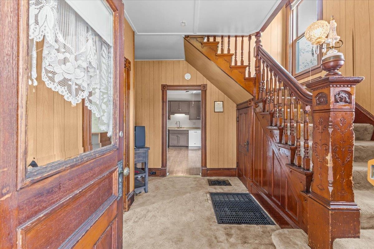 23 Spring Street Property Photo 21