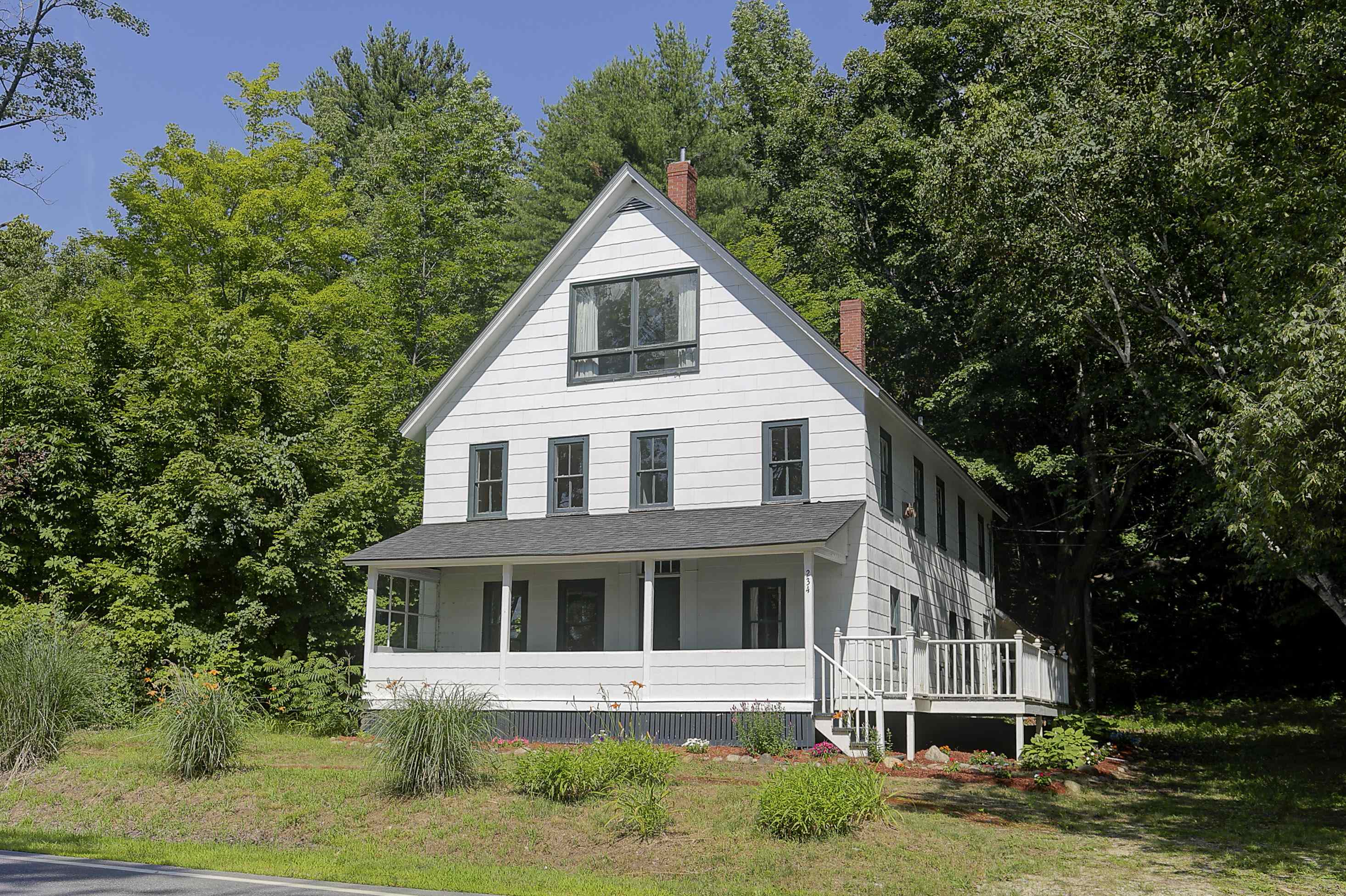 234 New Hampshire Route 16a Avenue Property Photo 1