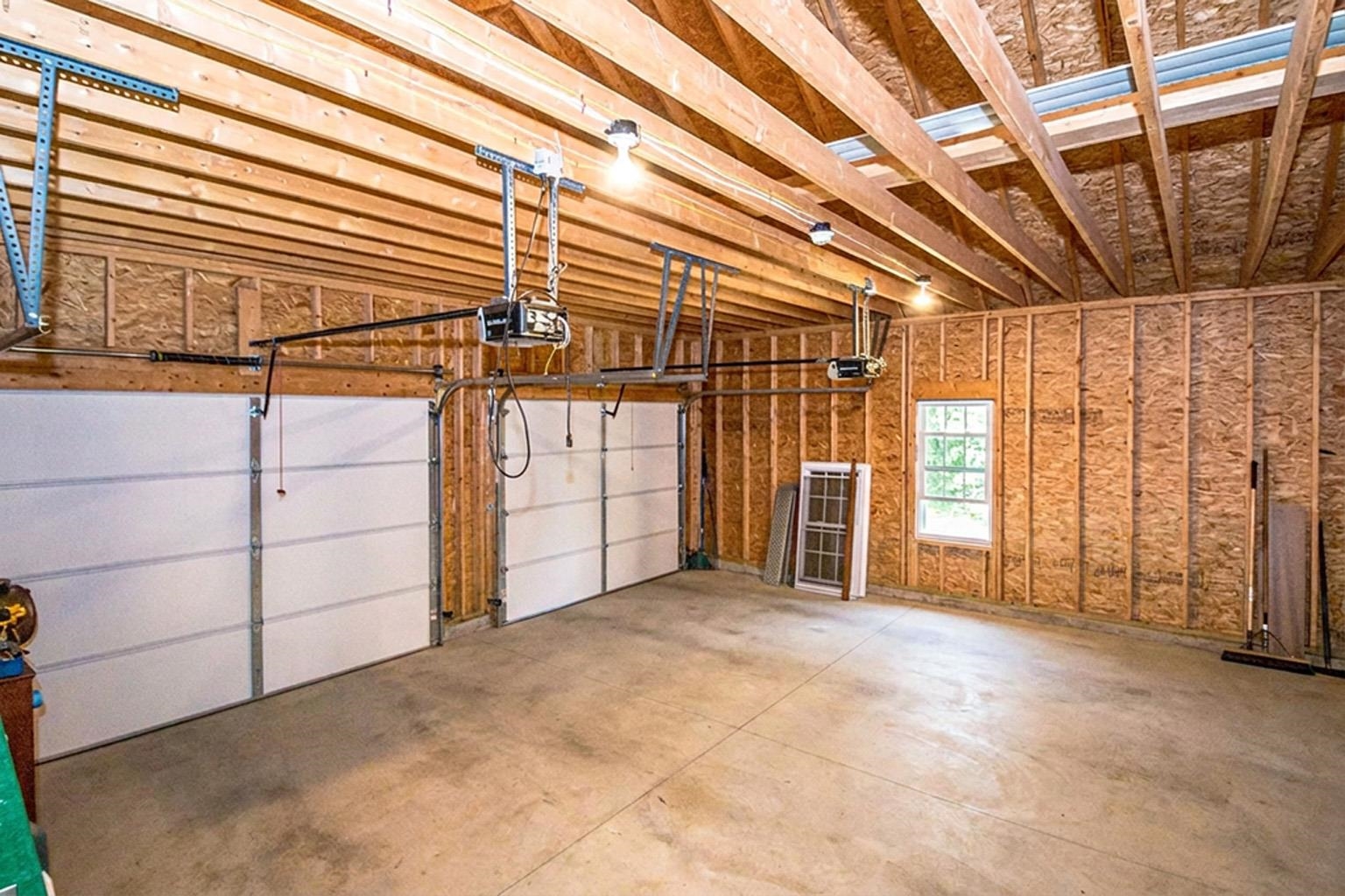 86 Brookstone Lane Property Photo 37