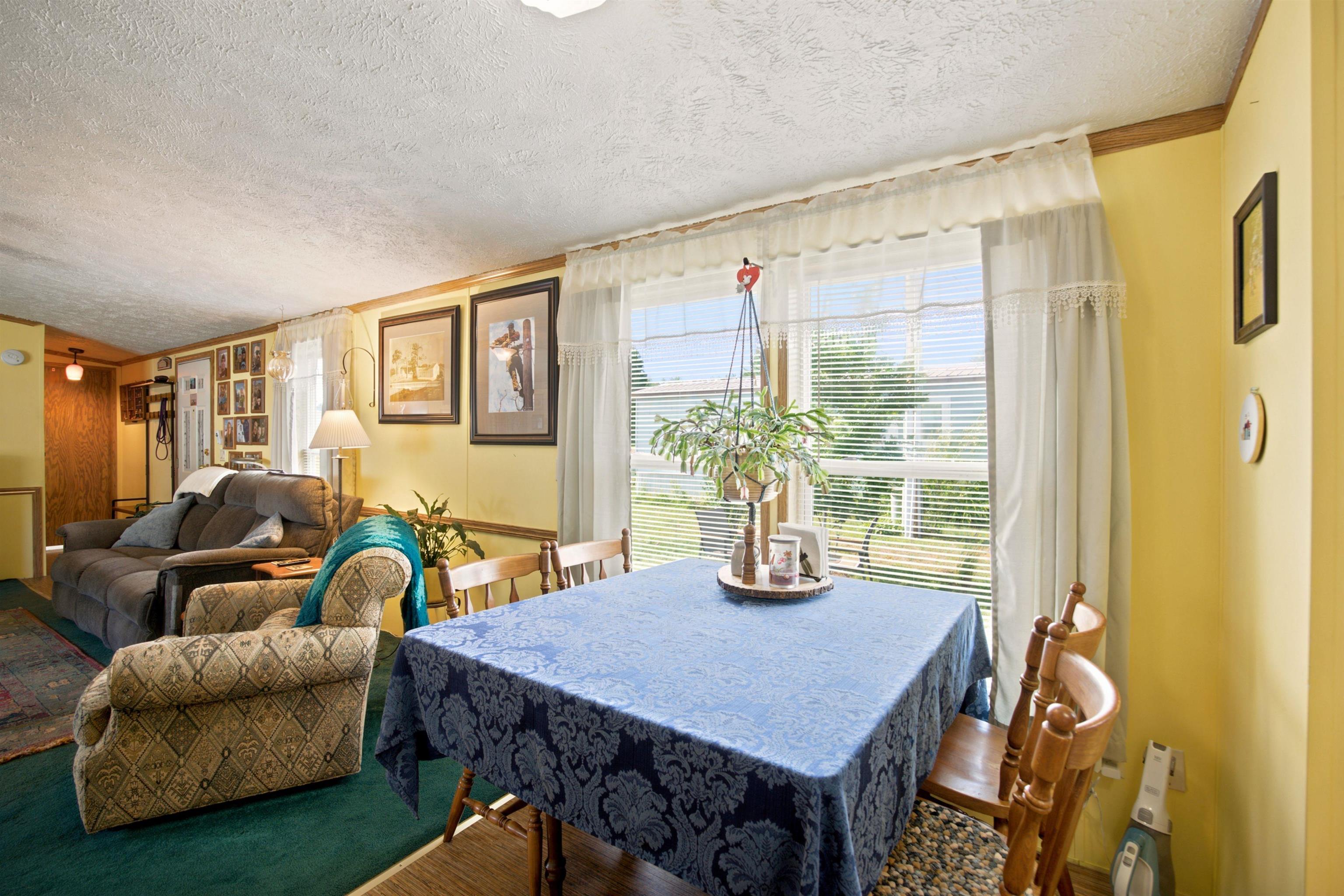 37 Circle Drive Property Photo 11