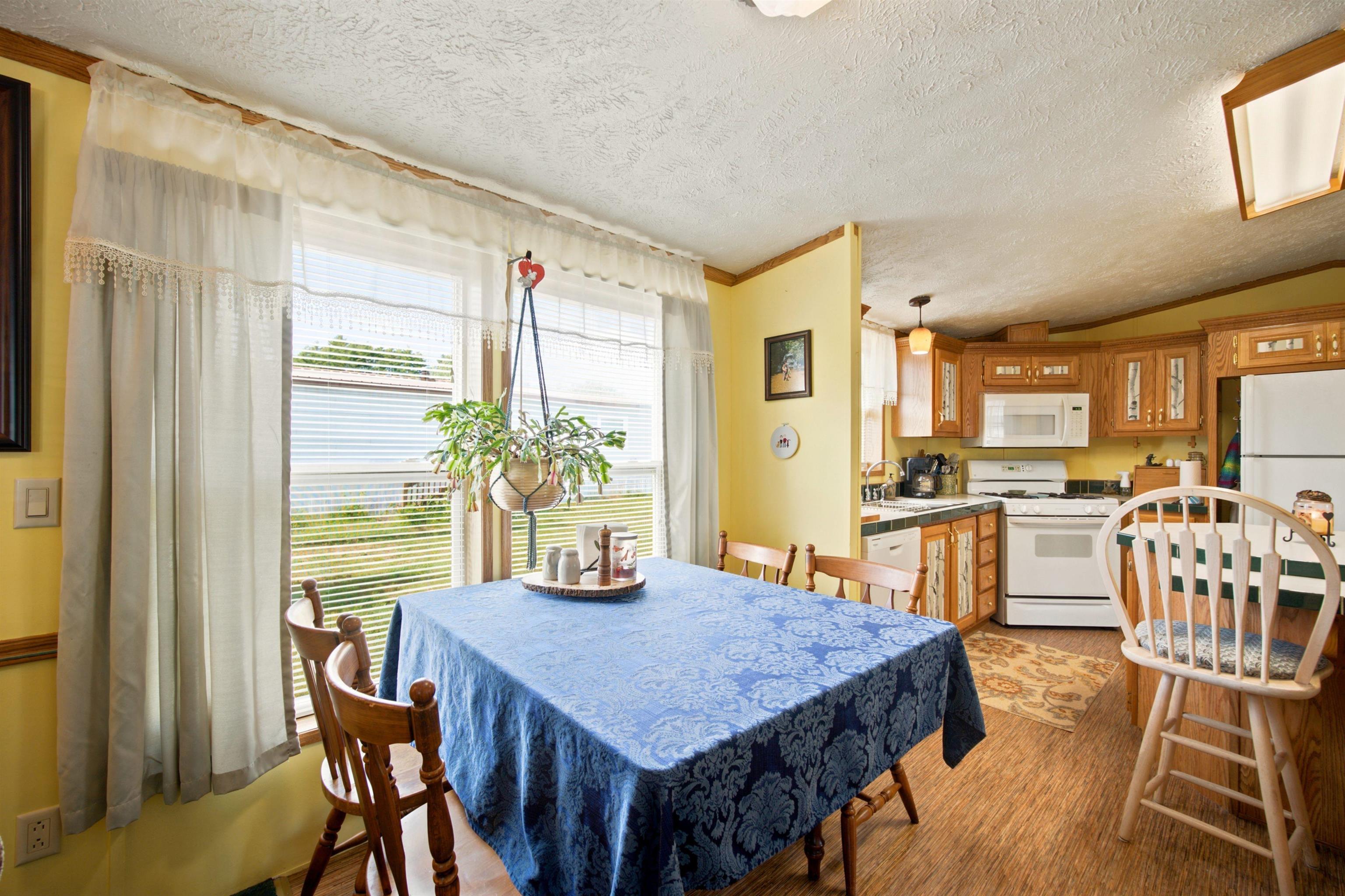 37 Circle Drive Property Photo 13