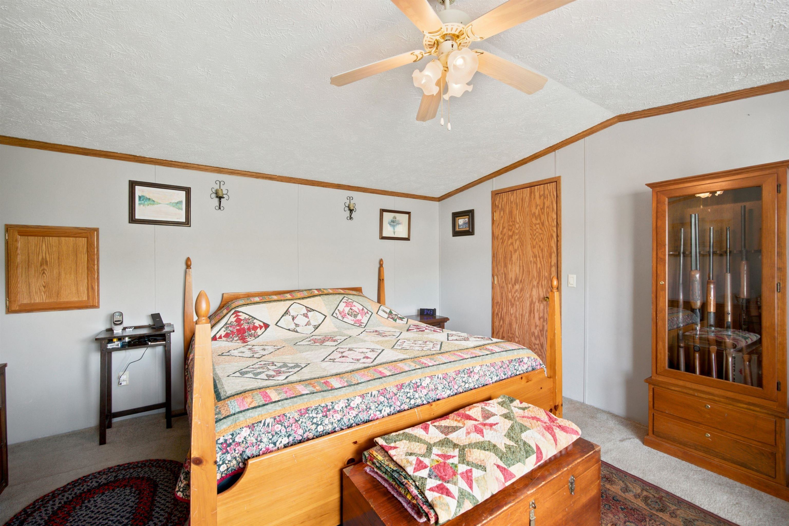 37 Circle Drive Property Photo 21