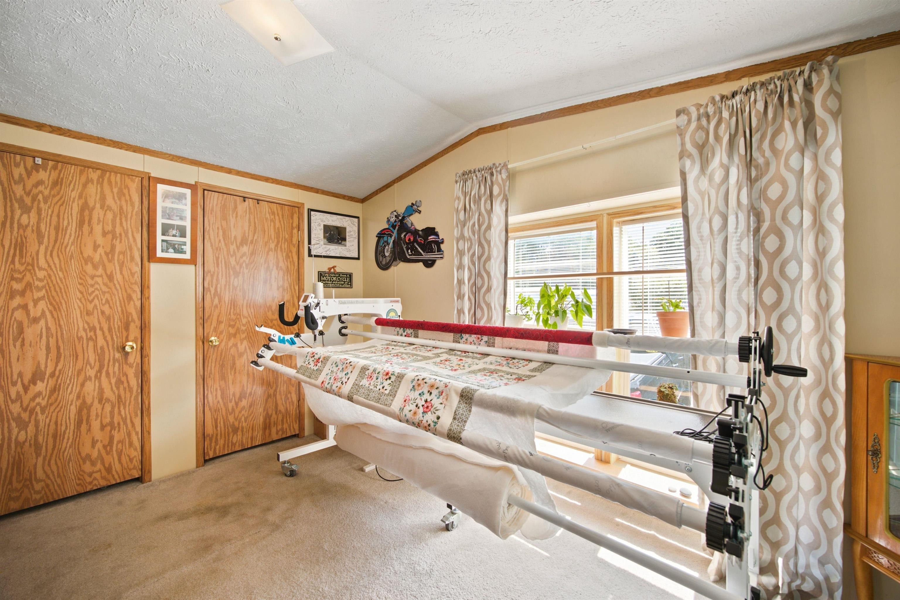 37 Circle Drive Property Photo 28