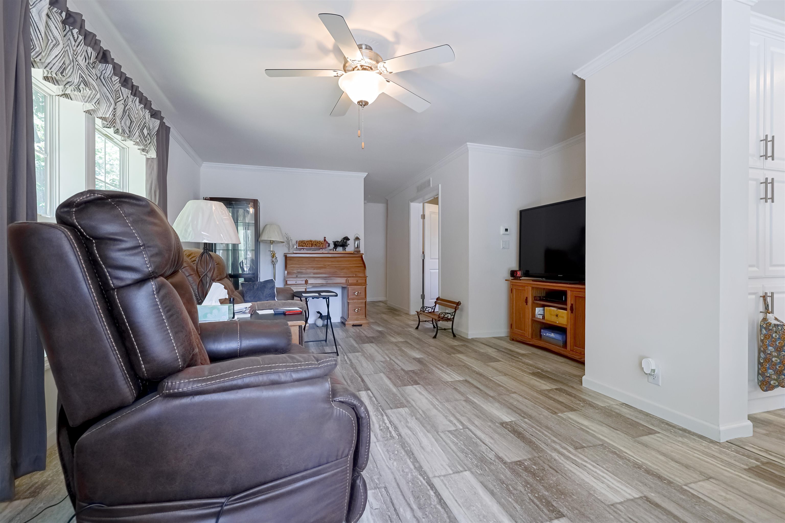 139 Robinhood Drive Property Photo 17