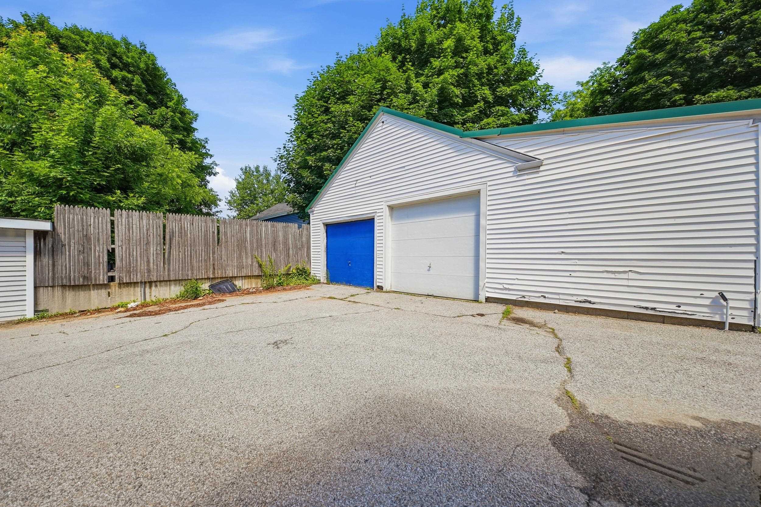 33-39 Front Street Property Photo 15