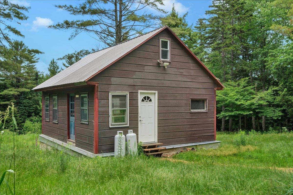 979 Corley Road Property Photo 3