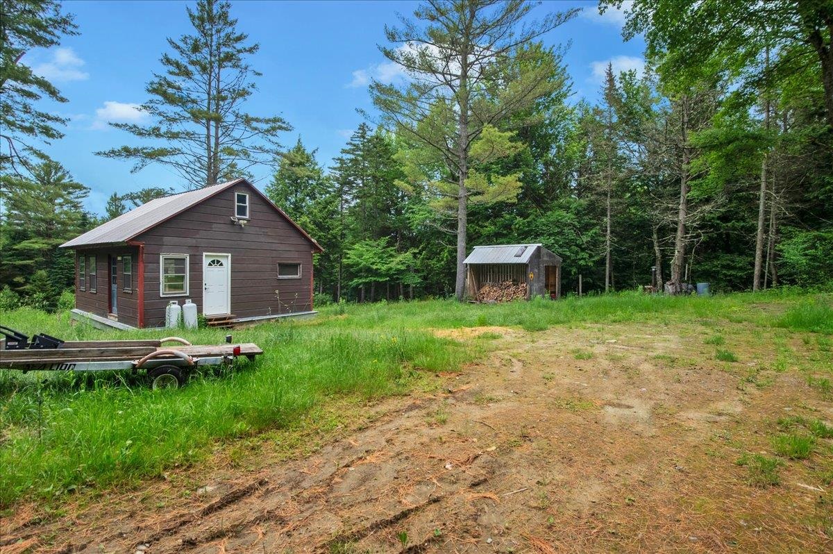 979 Corley Road Property Photo 4