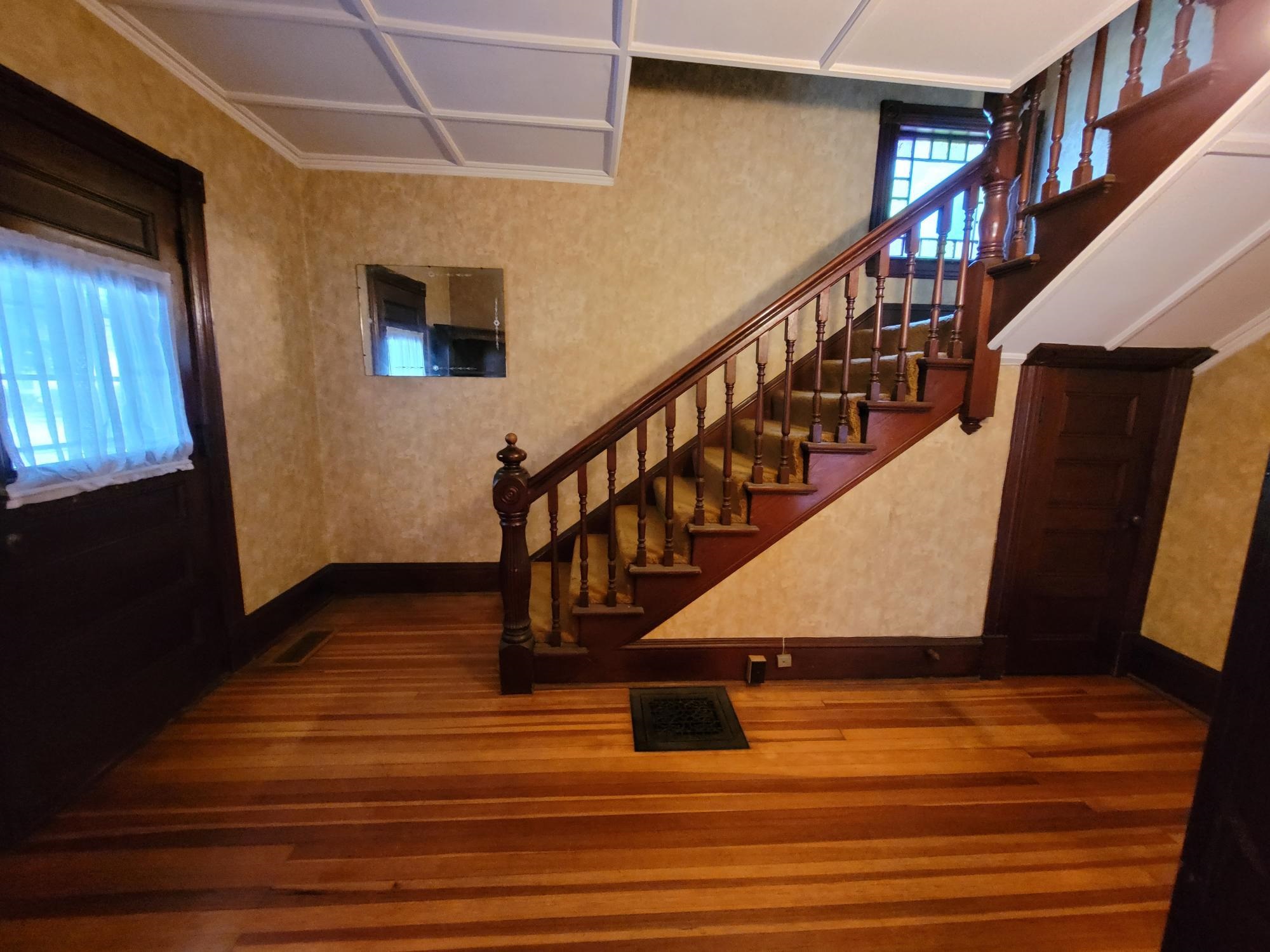 17 Maplewood Avenue Property Photo 13