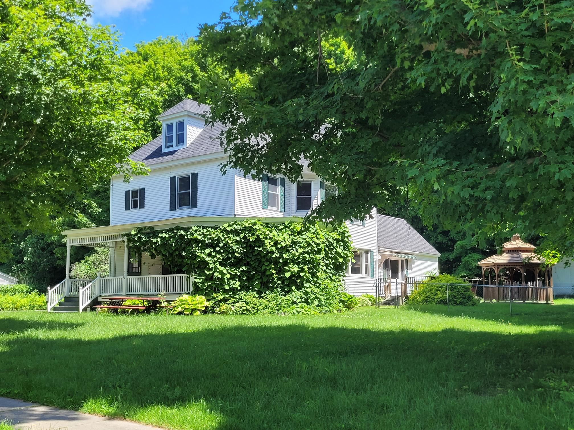 17 Maplewood Avenue Property Photo 40