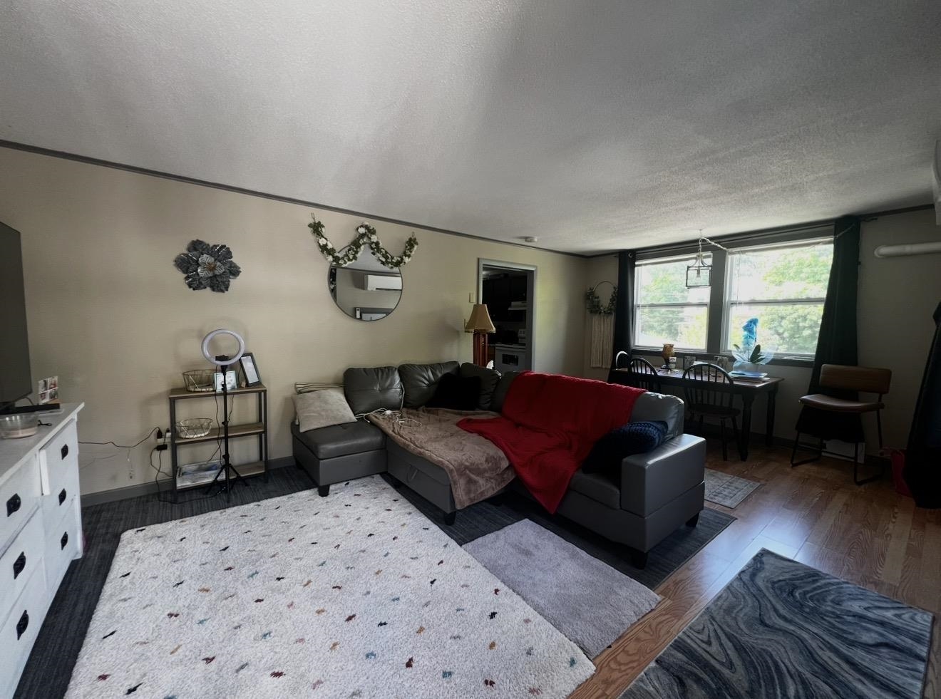 36 S Main Street Property Photo 5