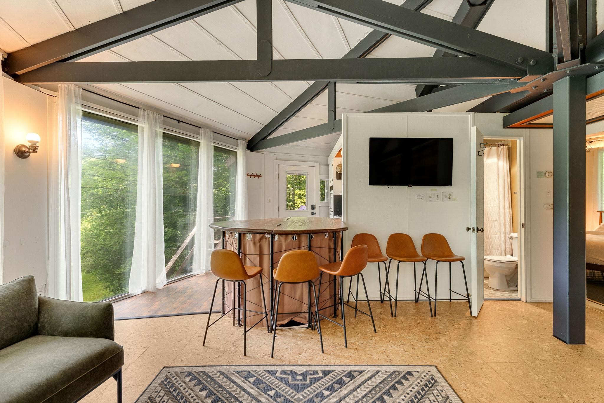 128 Tucker Hill Road Property Photo 15