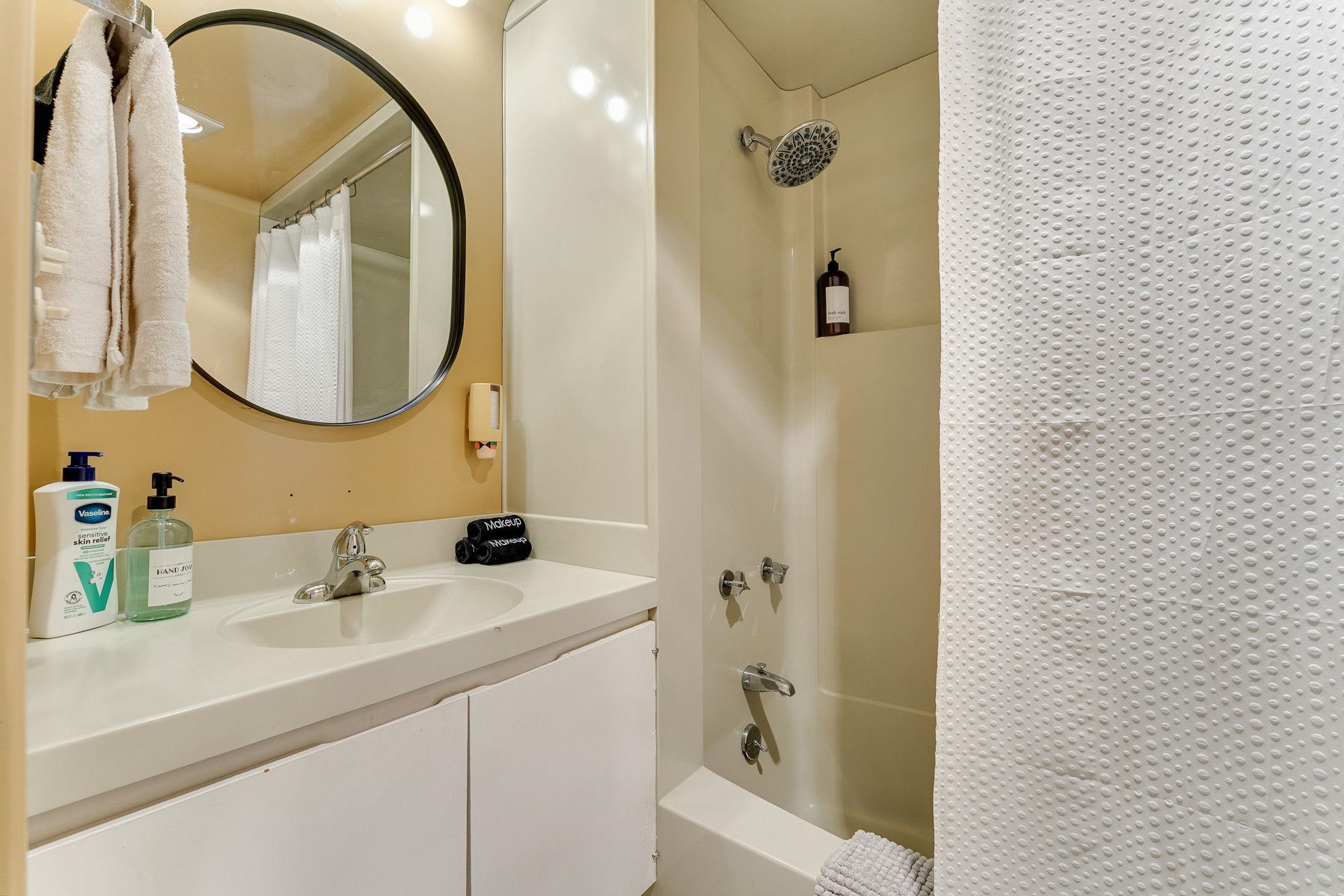 128 Tucker Hill Road Property Photo 23
