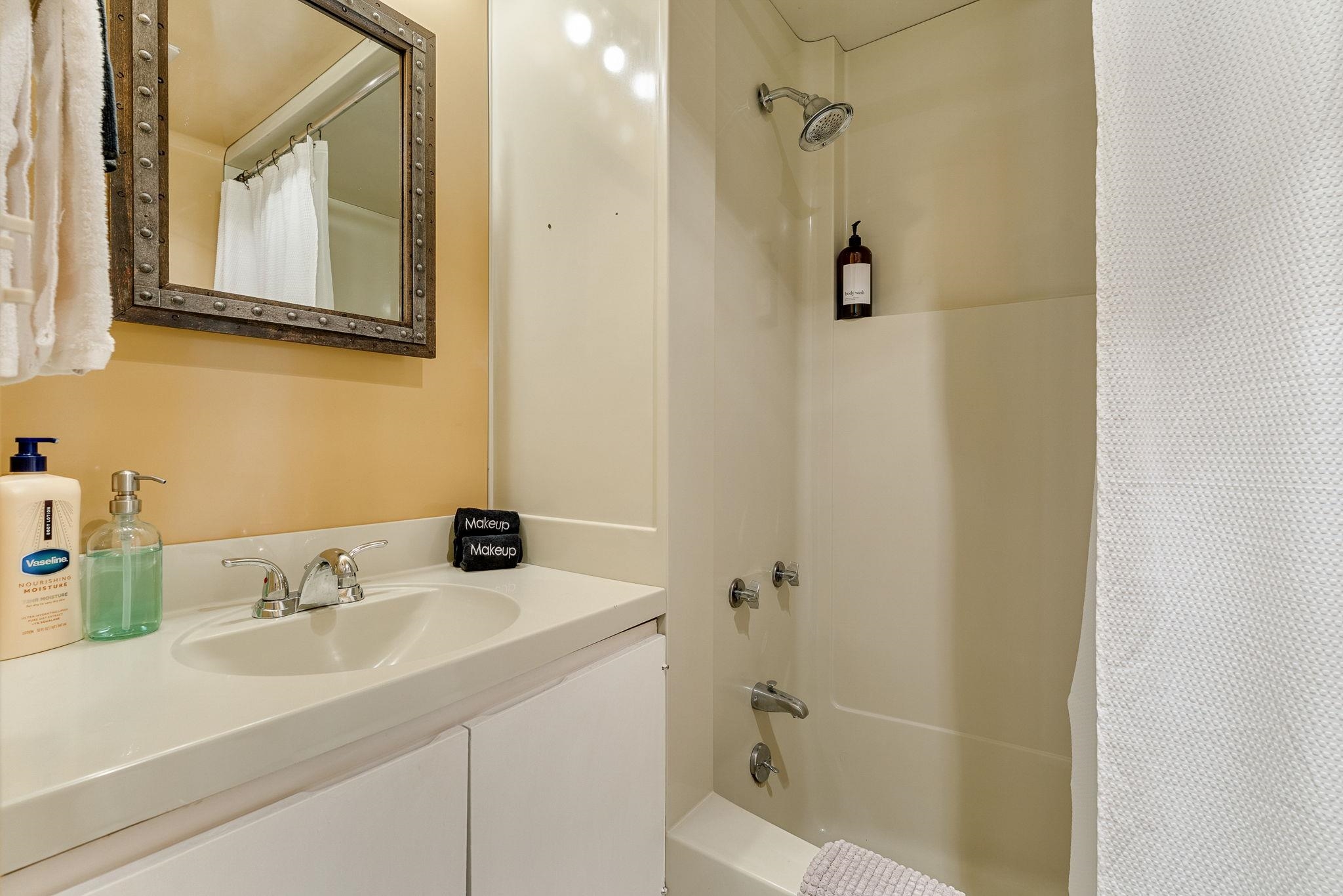 128 Tucker Hill Road Property Photo 28
