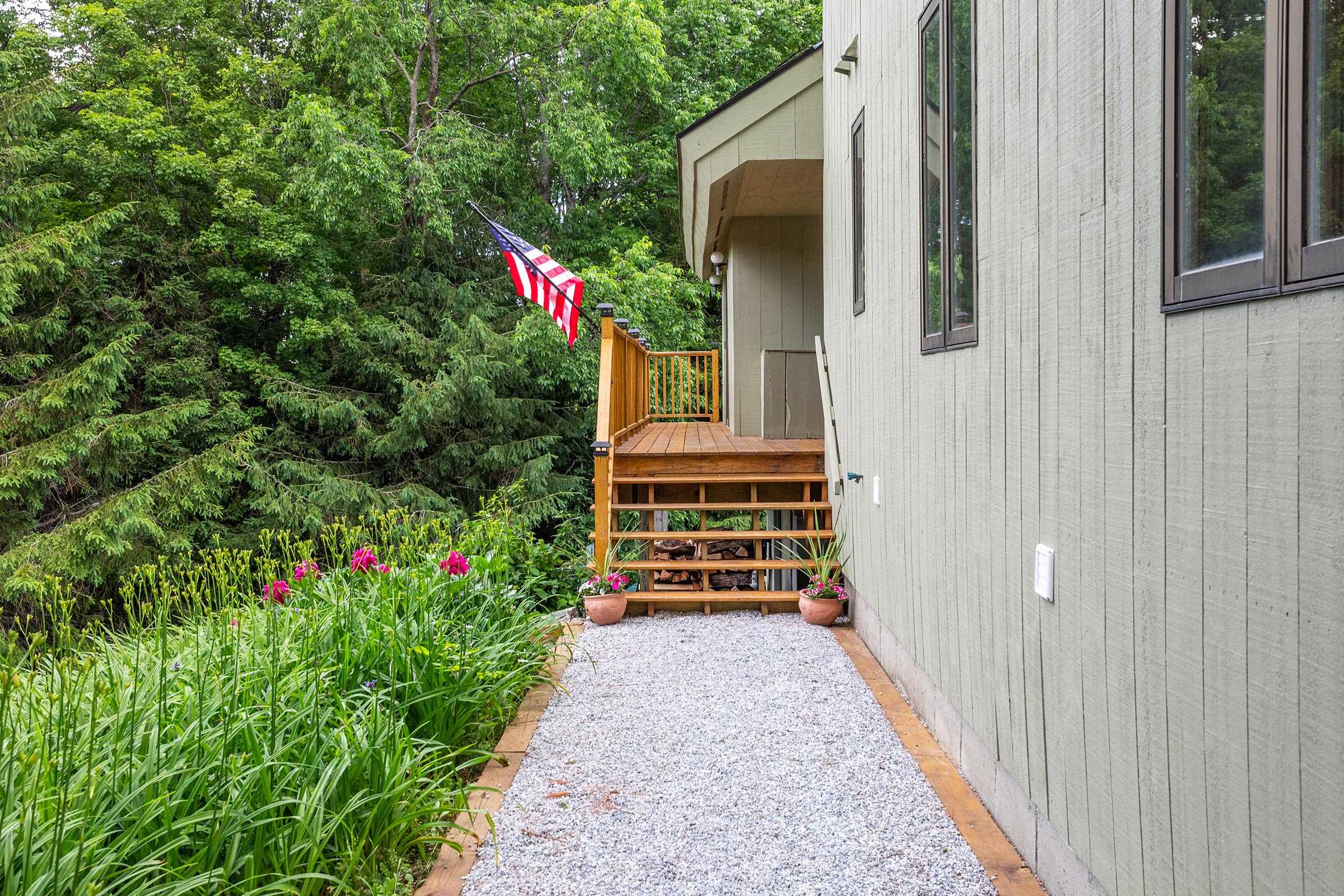 12 Stratton Ridge Road Property Photo 3