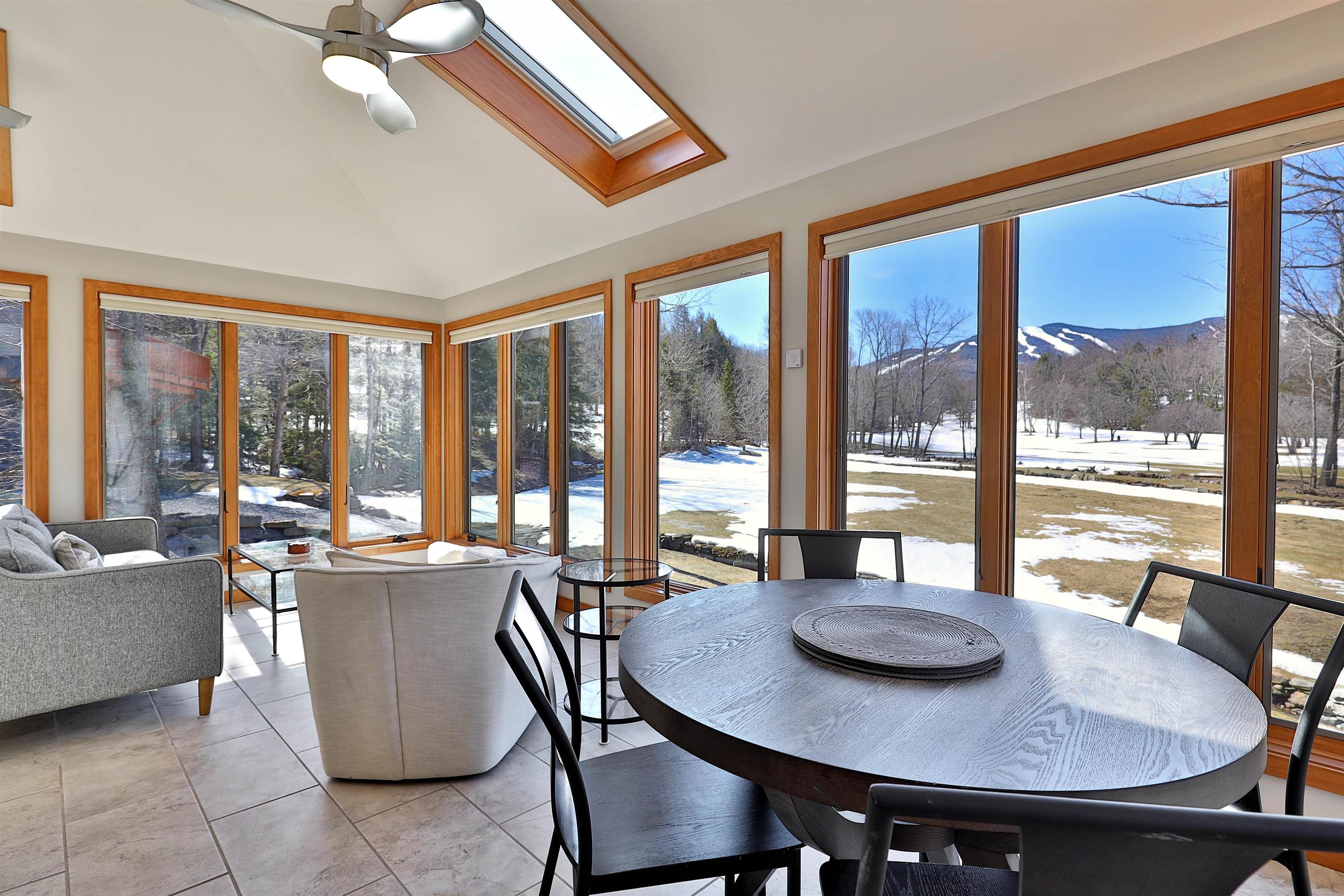 426 Roaring Brook Road Property Photo 9