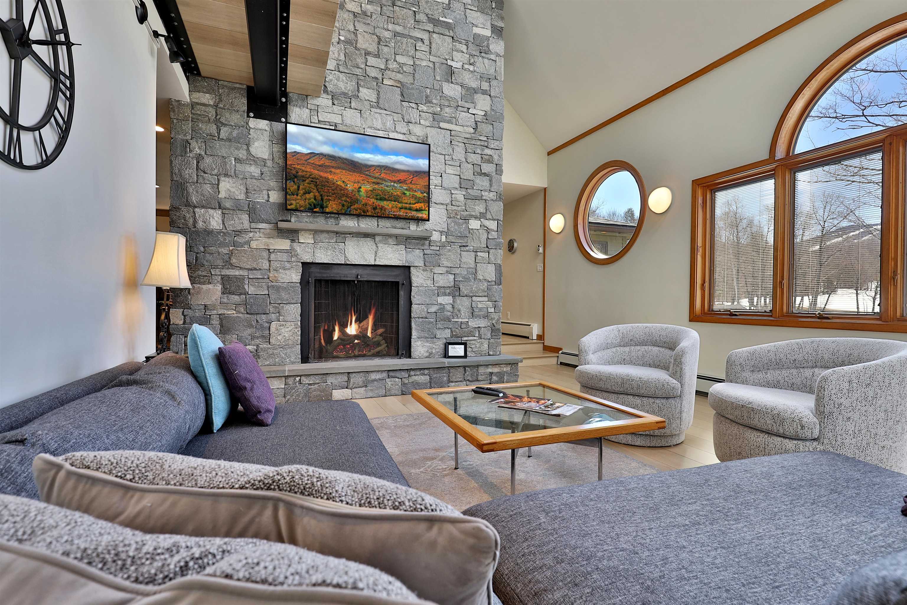 426 Roaring Brook Road Property Photo 16
