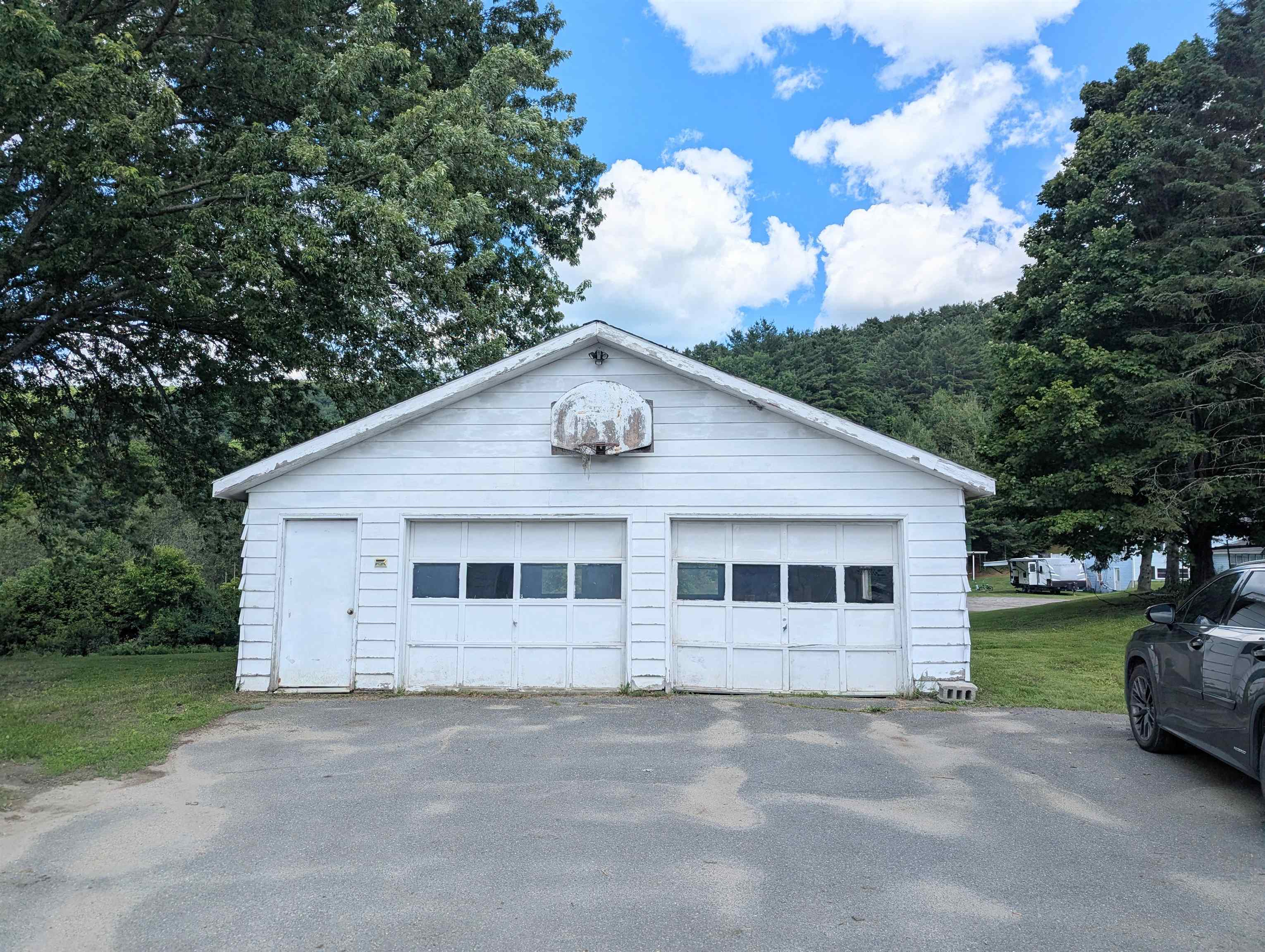 264 Breezy Hill Road Property Photo 7