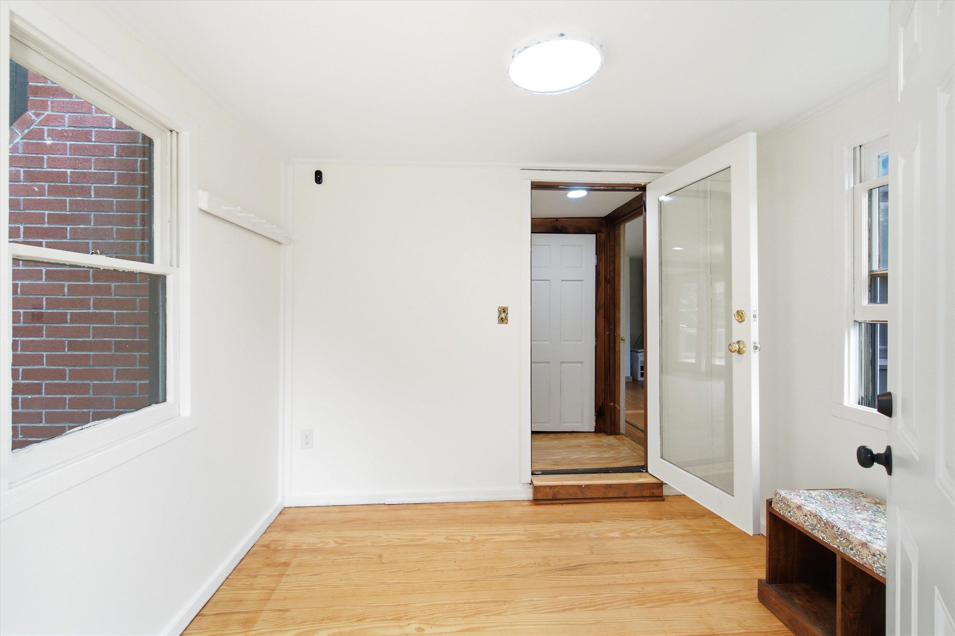 405 Bay Road Property Photo 8