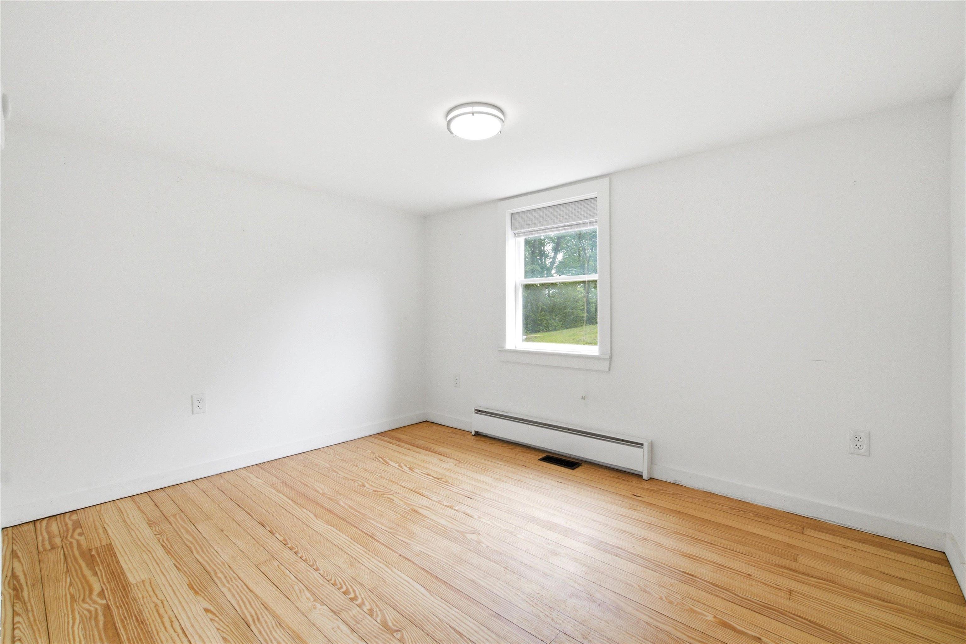 405 Bay Road Property Photo 17