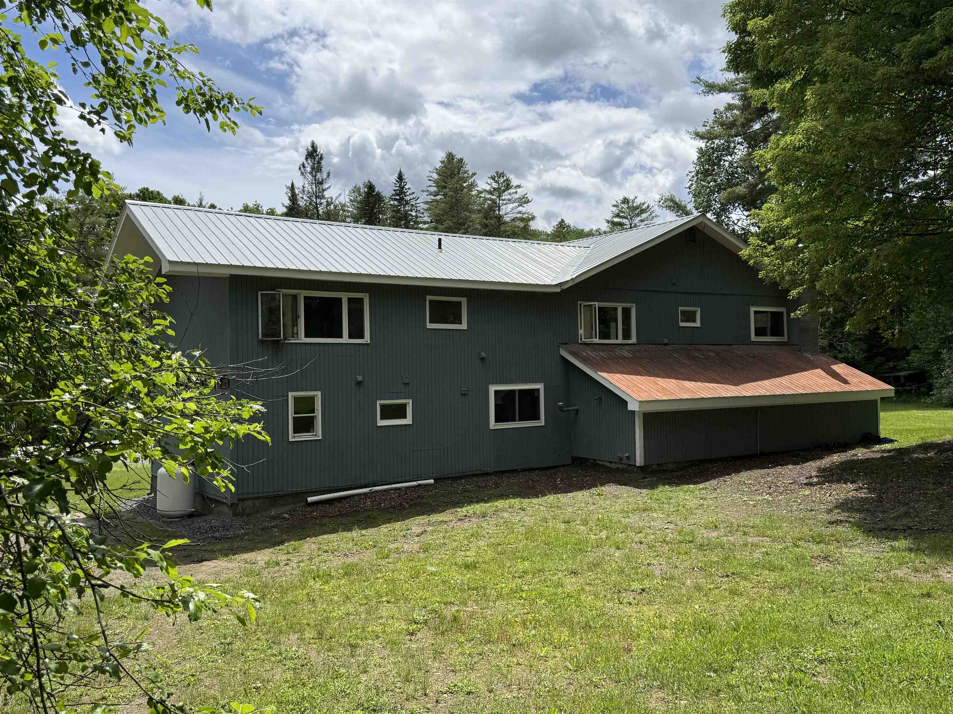 2214 Calendar Brook Road Property Photo 6