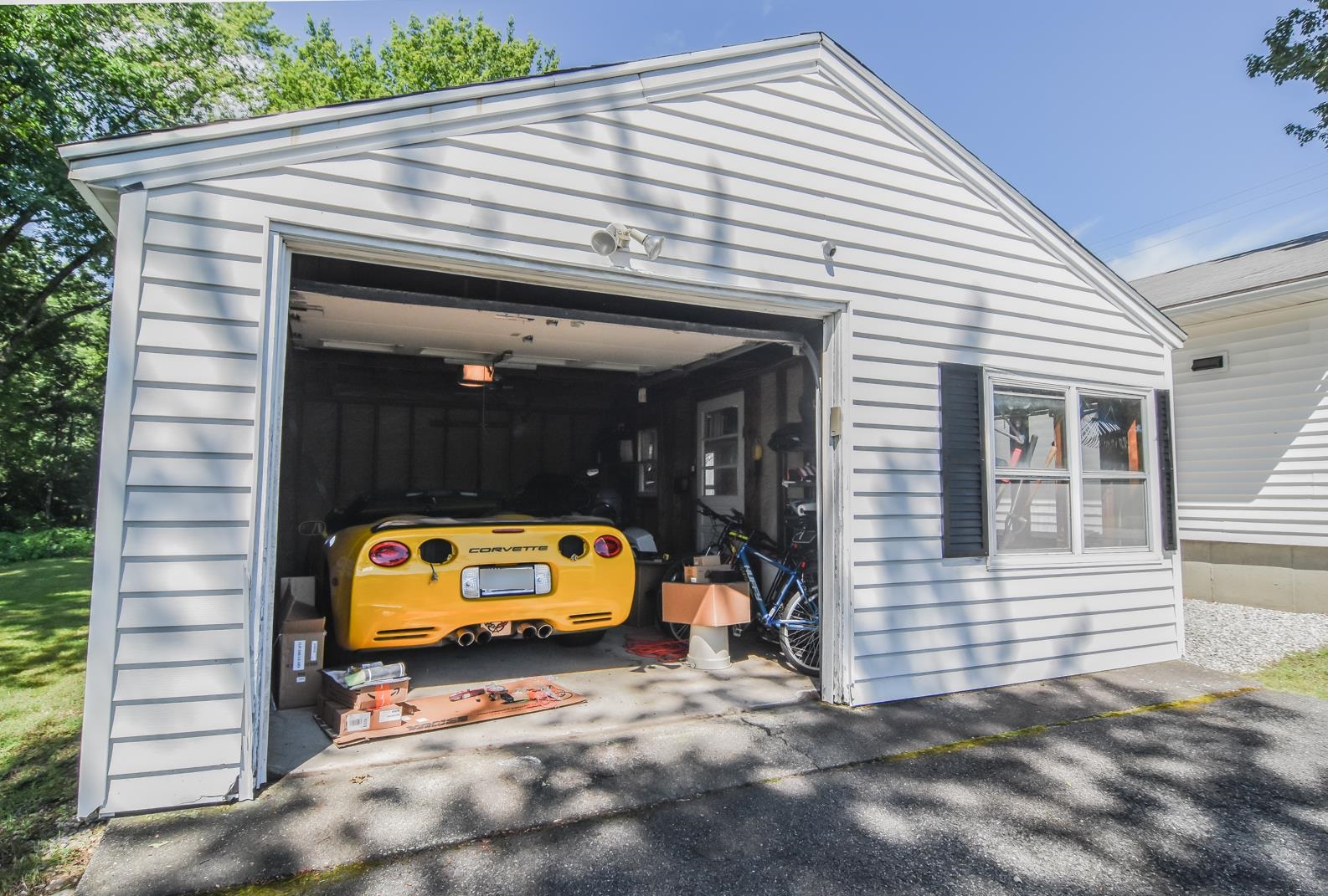 500 Donald Street Property Photo 14