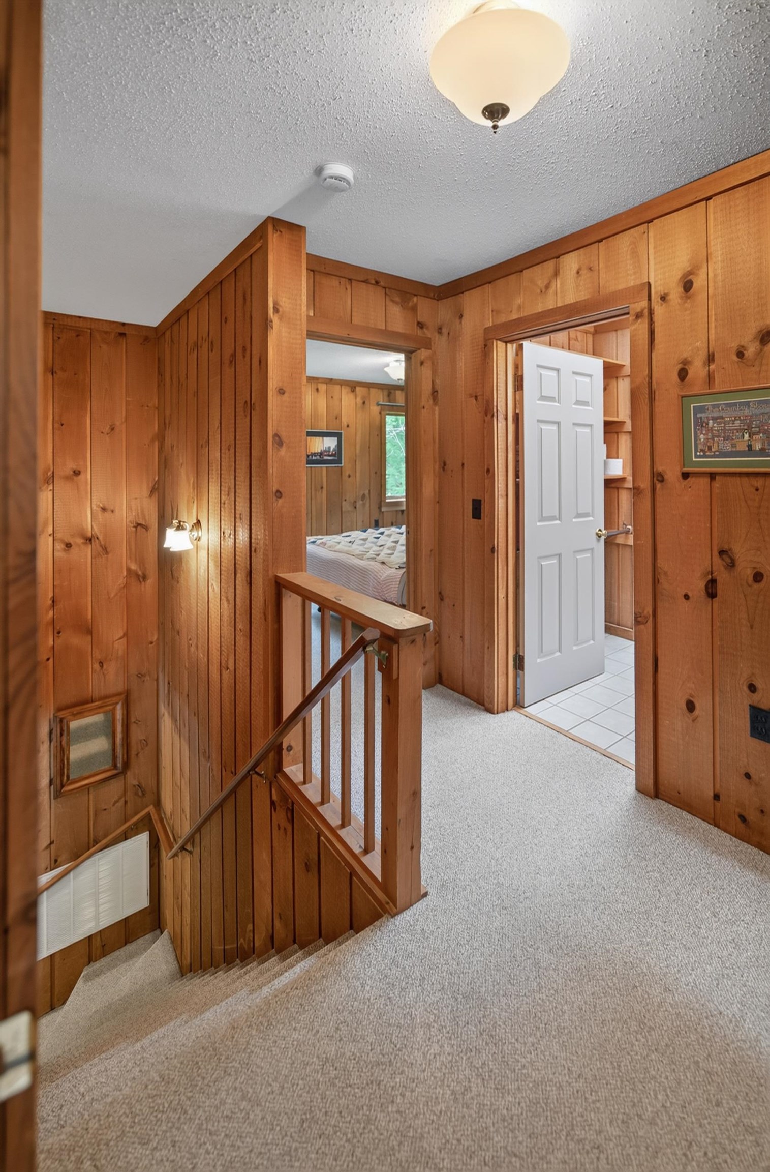 7 Tapping Tree Lane Property Photo 16